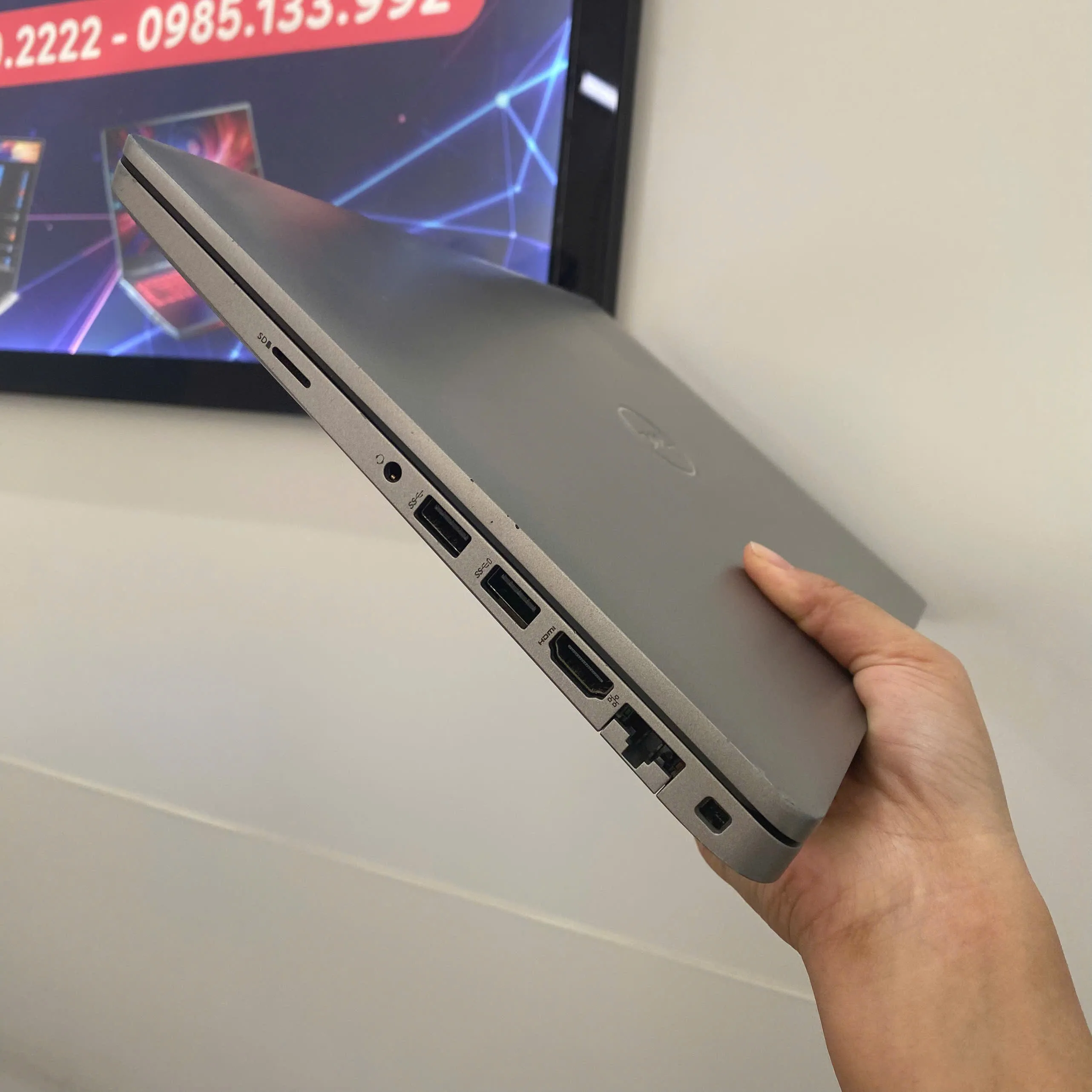 Dell Latitude 5420 core i5-1135G7 ram 8gb ssd 256/Màn hình 14"