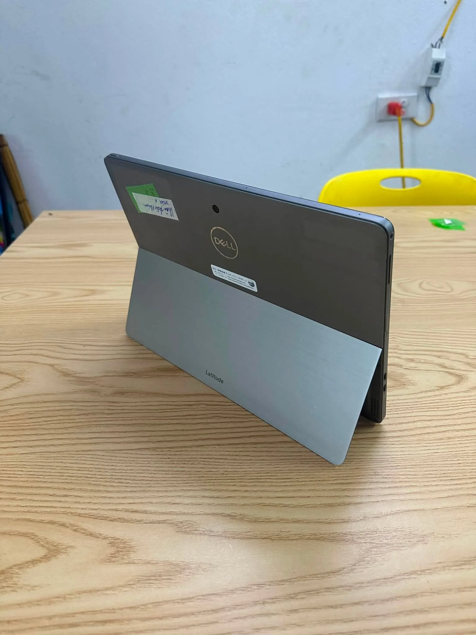 Dell Latitude 7210 i5-10310U ram 8gb ssd 128gb/Màn hình 12.5"