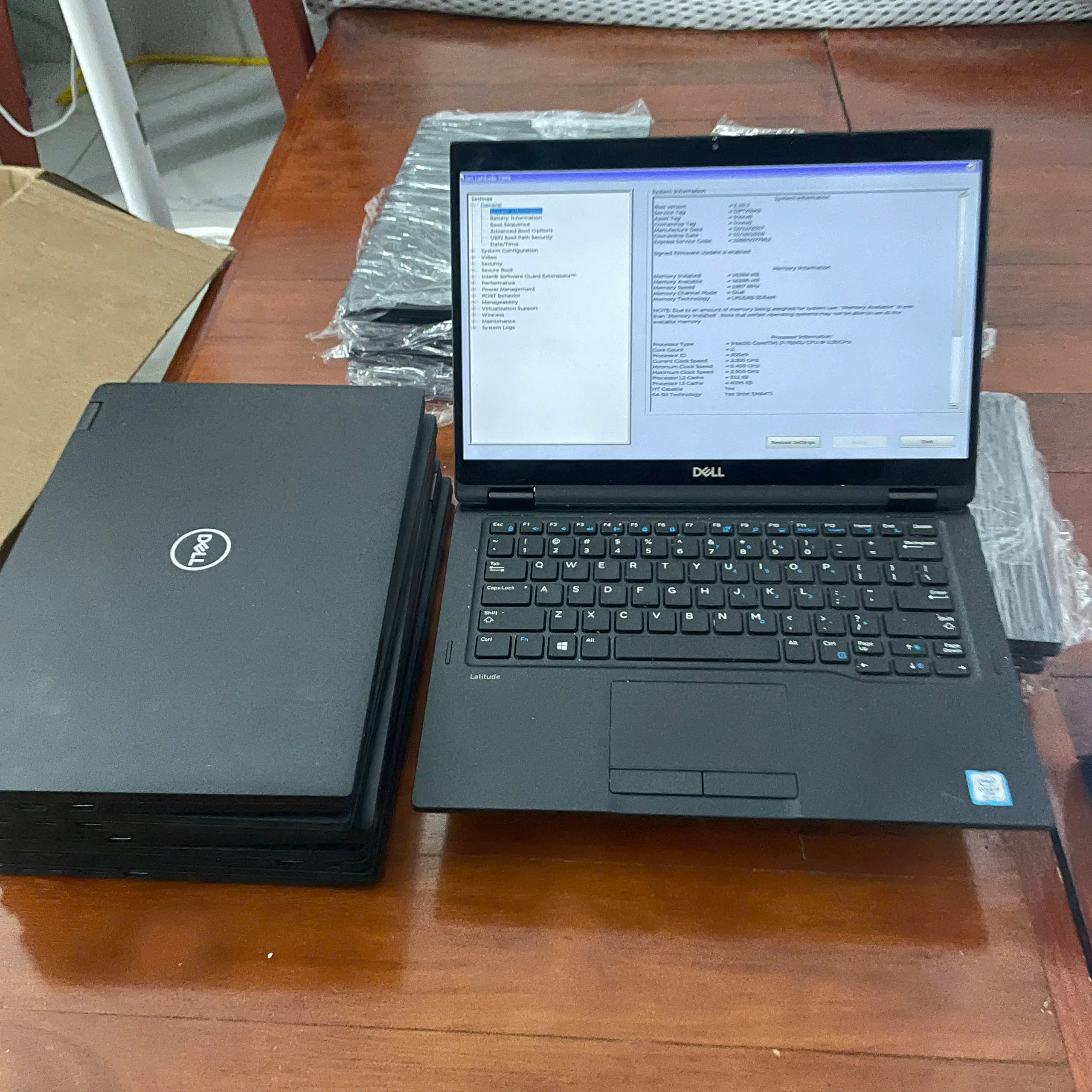 Dell Latitude 7389 2in1 core i7-7600U ram 16gb ssd 256gb/Màn hình 13.3"