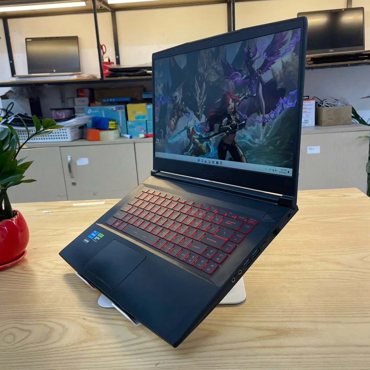 MSI GF63 thin 11sc core i5-11400H ram 8gb ssd 512gb/gtx 1650/Màn hình 15.6"
