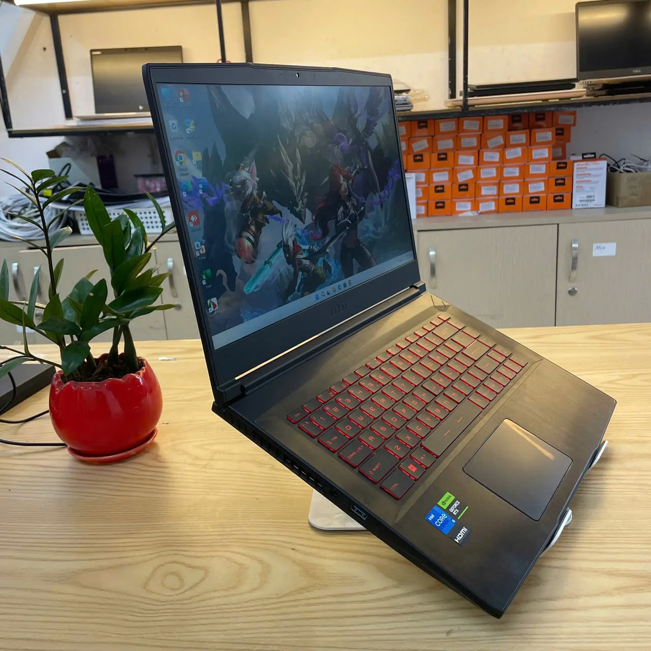 MSI GF63 thin 11sc core i5-11400H ram 8gb ssd 512gb/gtx 1650/Màn hình 15.6"