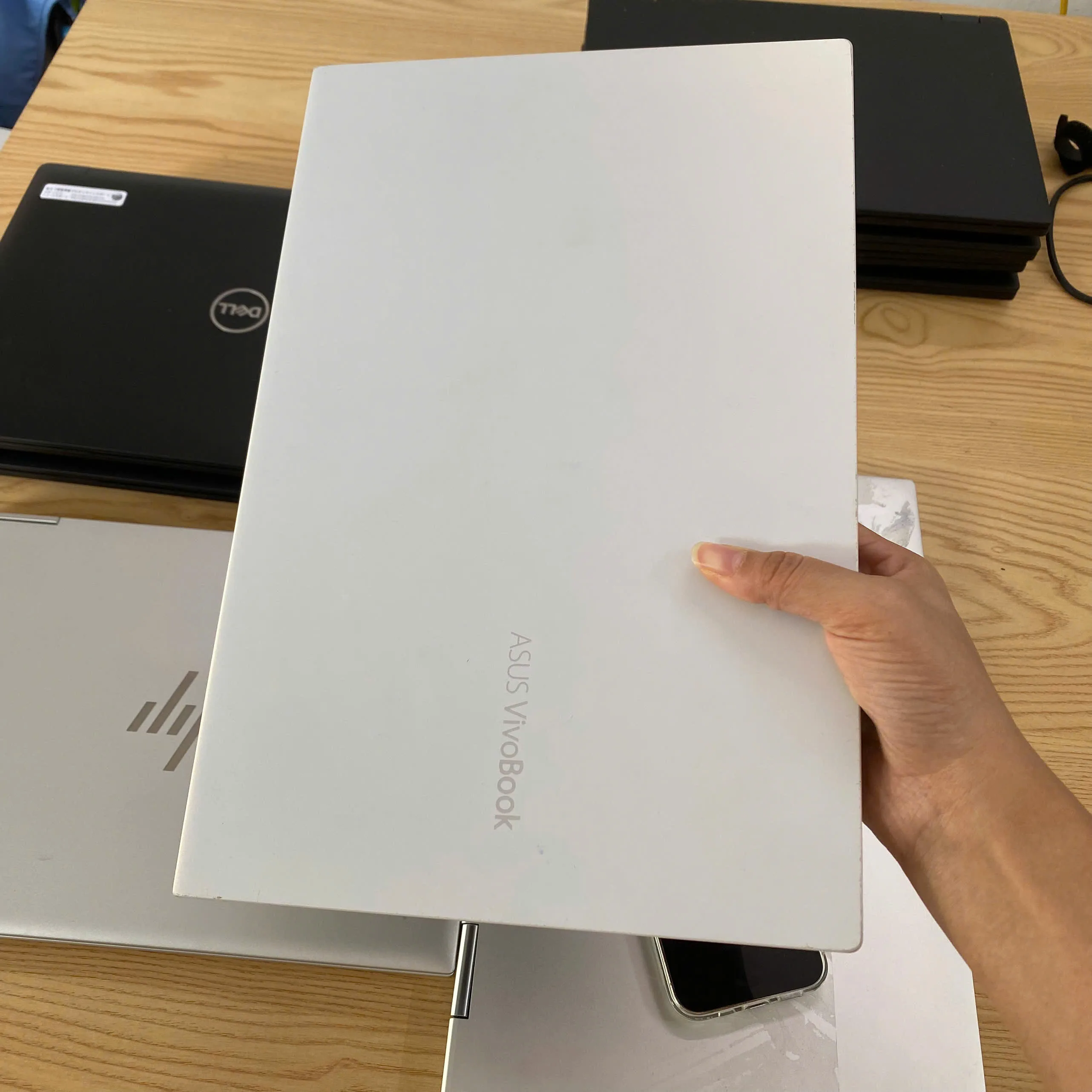 Asus X4217AY core i3-1005G1 ram 4gb ssd 128gb/Màn hình 14"