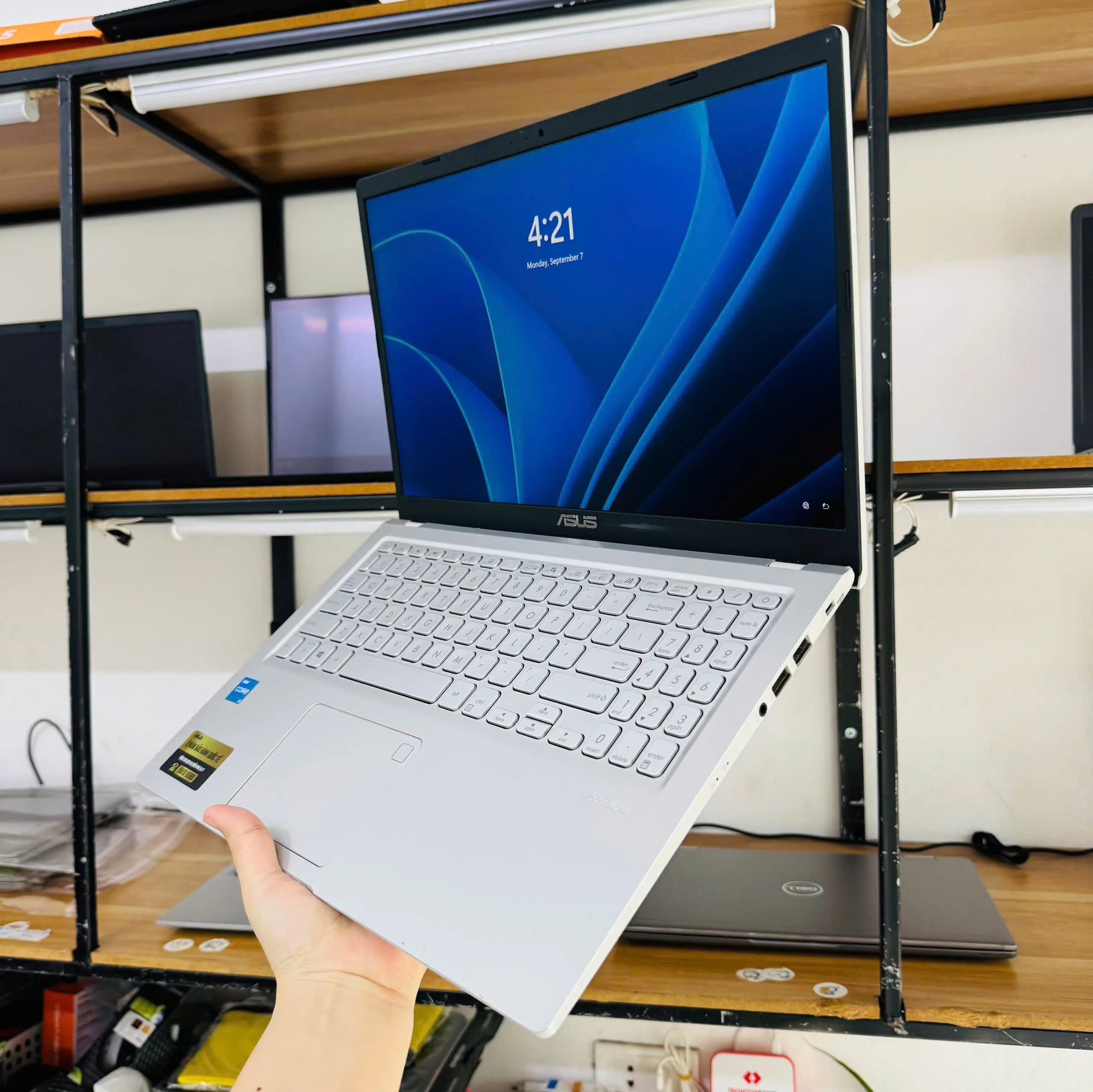 Asus X515EA core i3-1115G4 ram 4gb ssd 128gb/Màn hình 15.6"