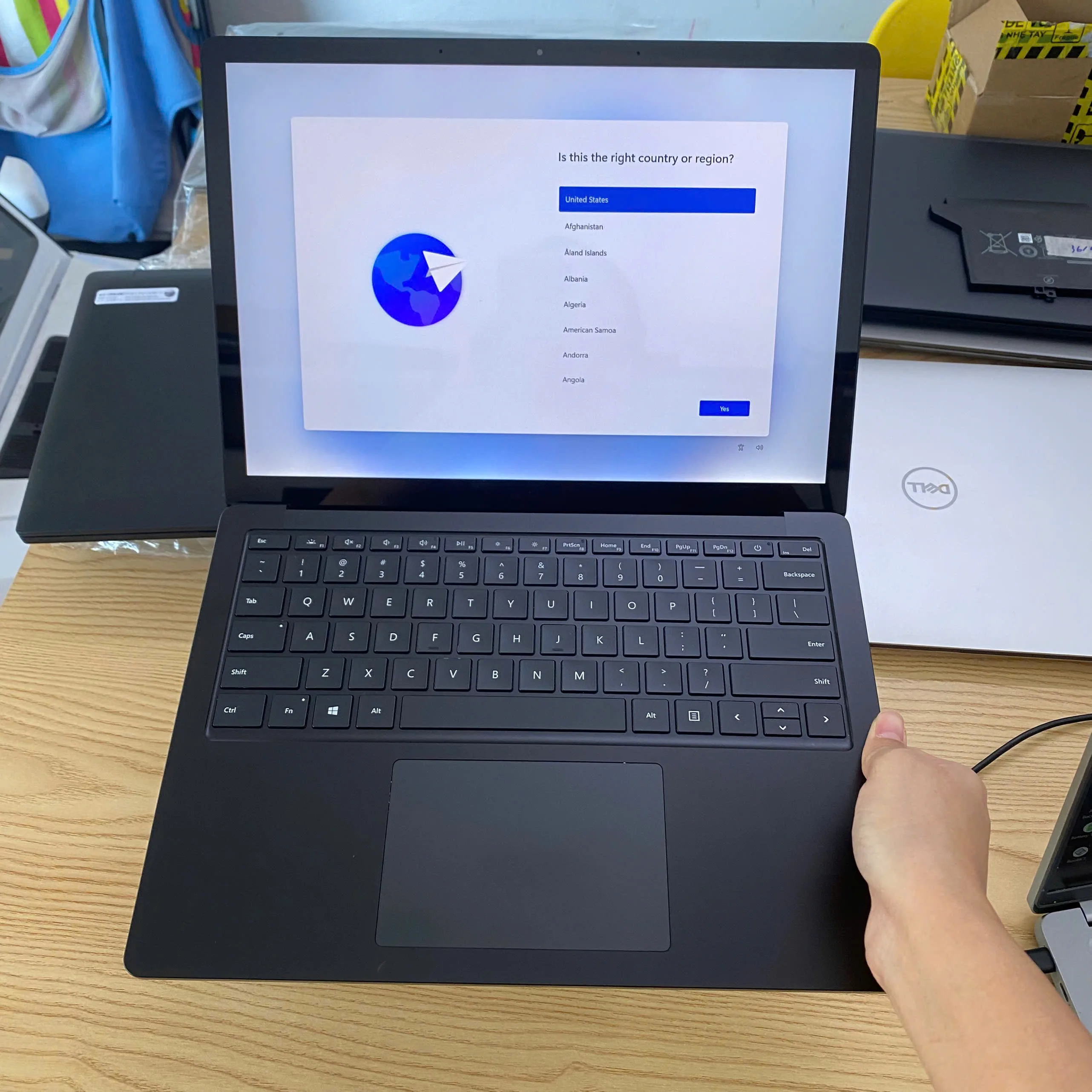 Surface Laptop 3 core i7-1065G7 RAM 16GB SSD 512GB/Màn hình 14"