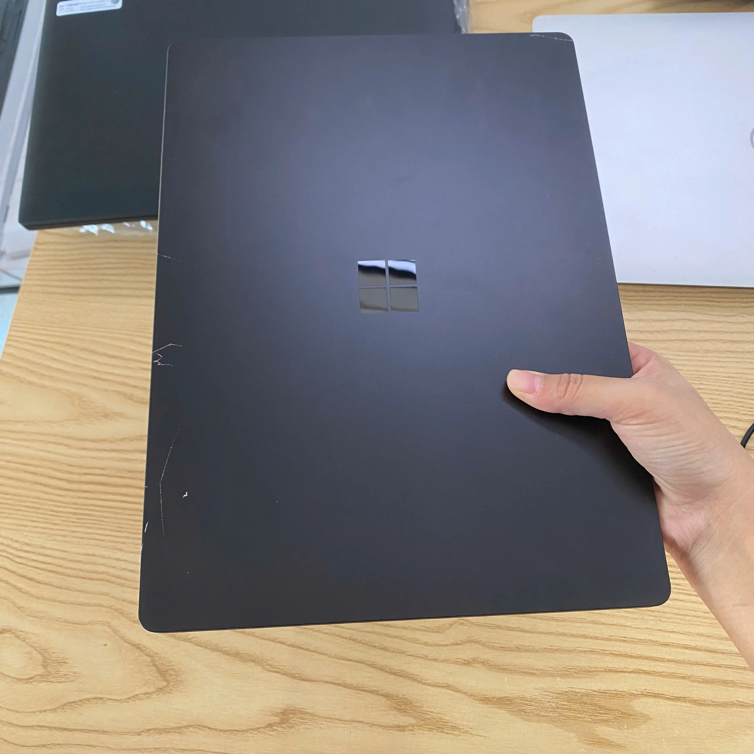 Surface Laptop 3 core i7-1065G7 RAM 16GB SSD 512GB/Màn hình 14"