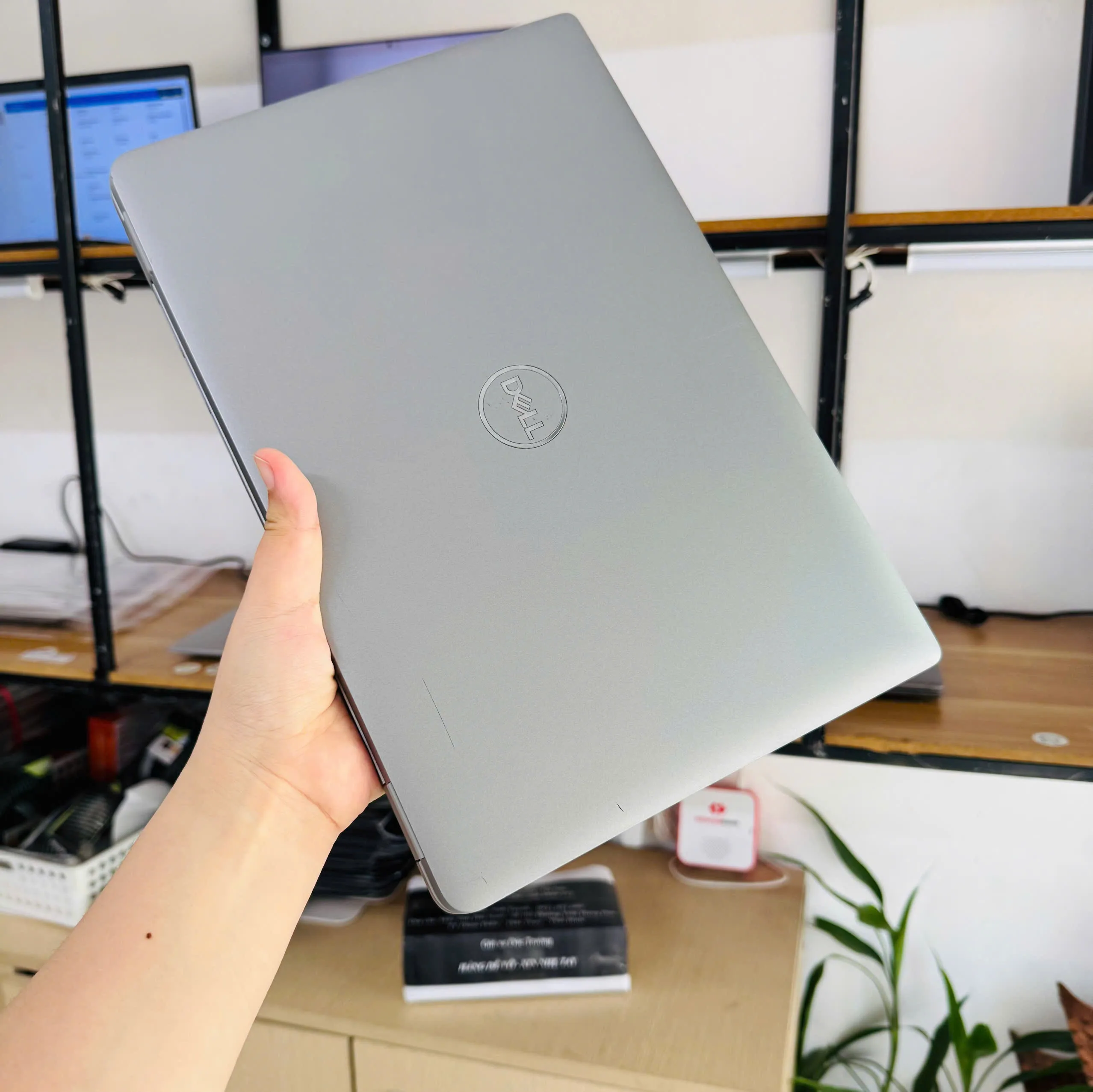 Dell Latitude 5450 Ultra 5-125U ram 16gb ssd 256gb/Màn hình 14"