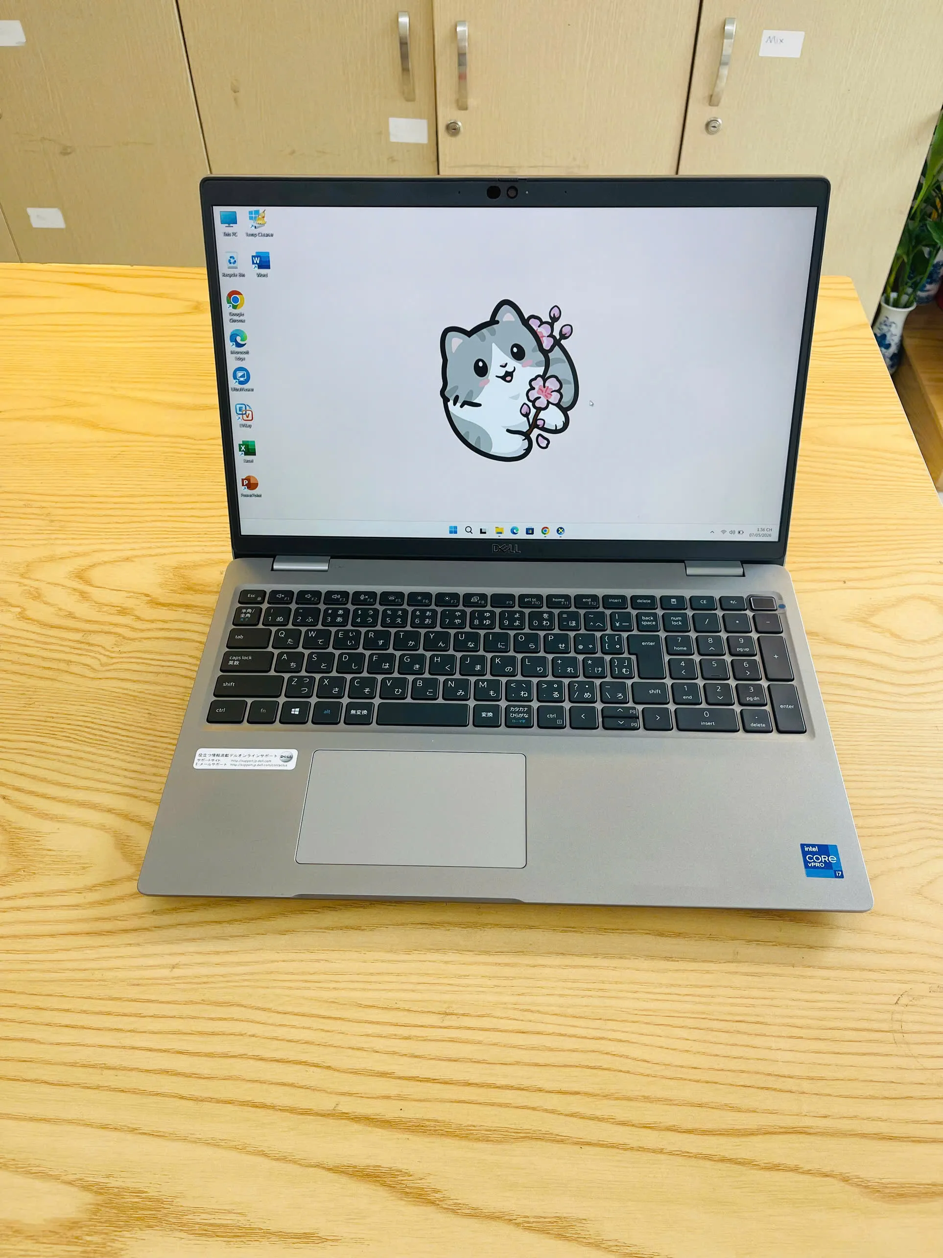 Dell Precision 3560 core i7-1185G7 ram 8gb ssd 256gb/Card T500/Màn hình 15.6"