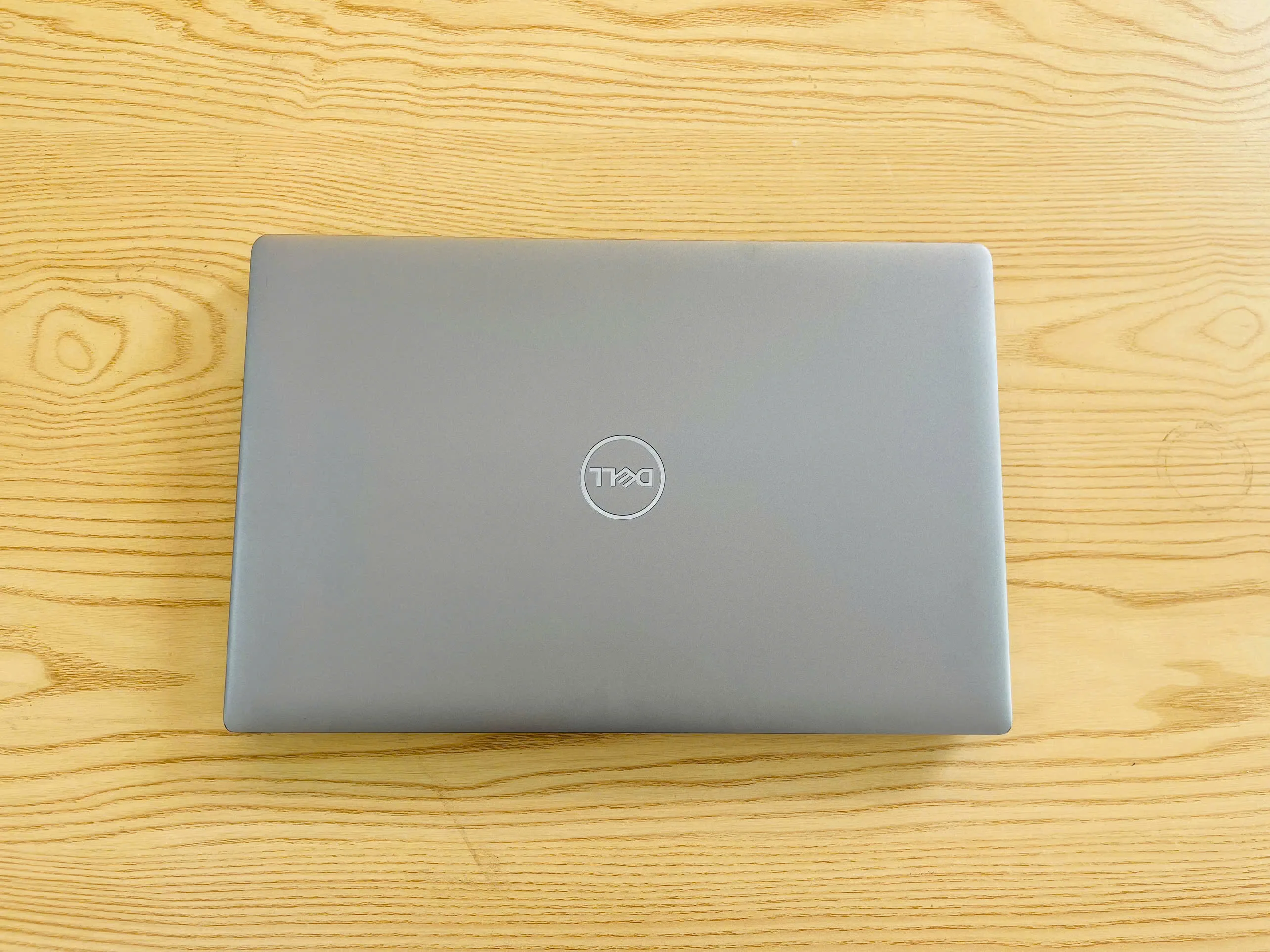 Dell Precision 3560 core i7-1185G7 ram 8gb ssd 256gb/Card T500/Màn hình 15.6"