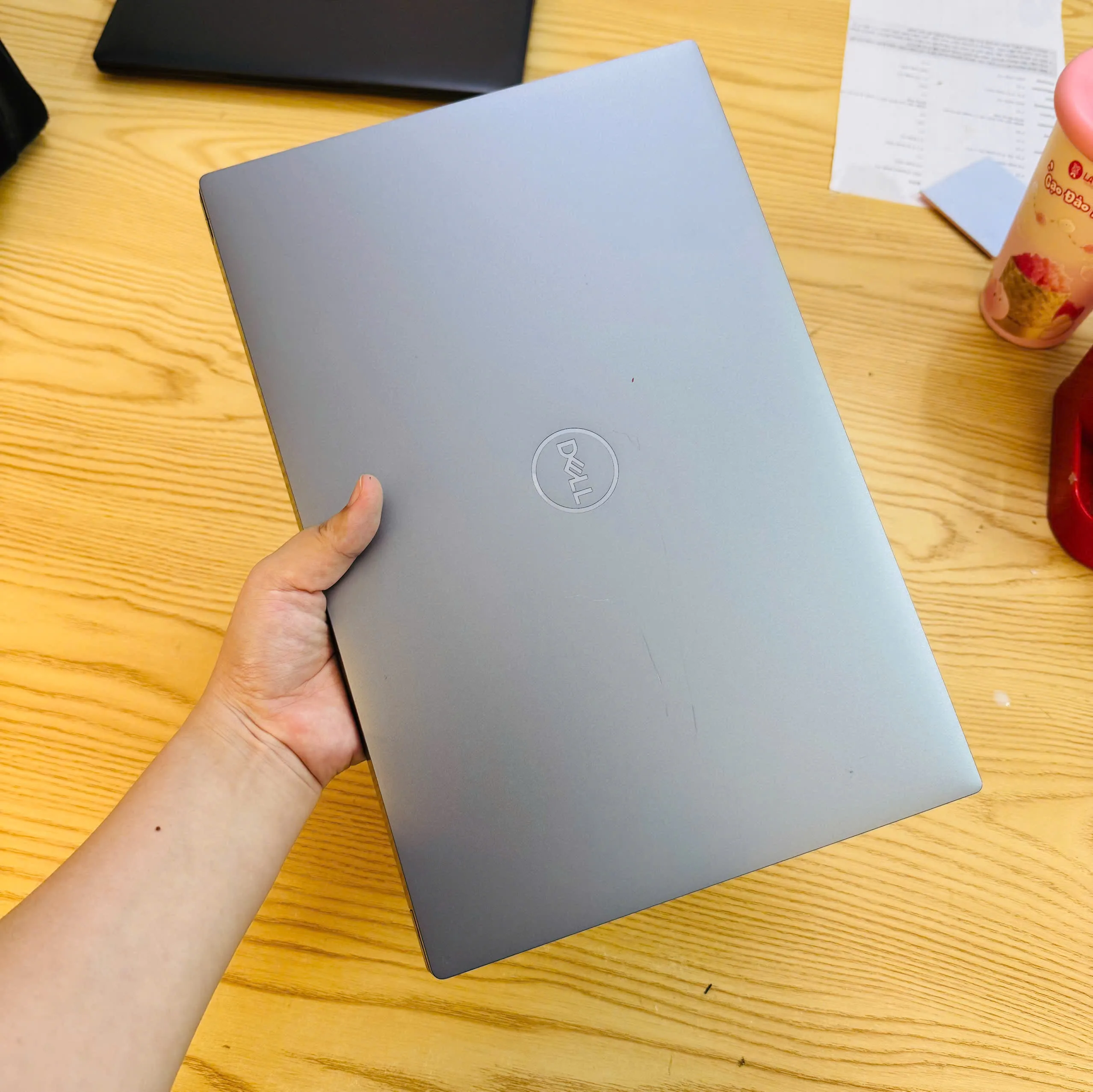 Dell Precision 5550 core i9-10885H ram 16gb ssd 512gb/card T2000/Màn hình 15.6"
