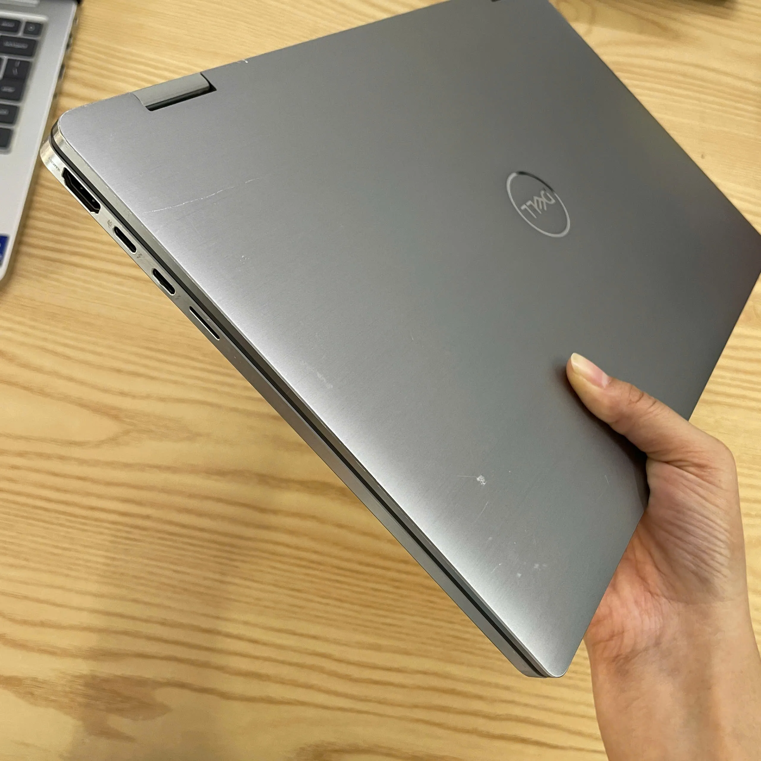 Dell Latitude 9520 2in1 core i7-1185G7 RAM 16GB SSD 512GB/Màn hình 15.6"