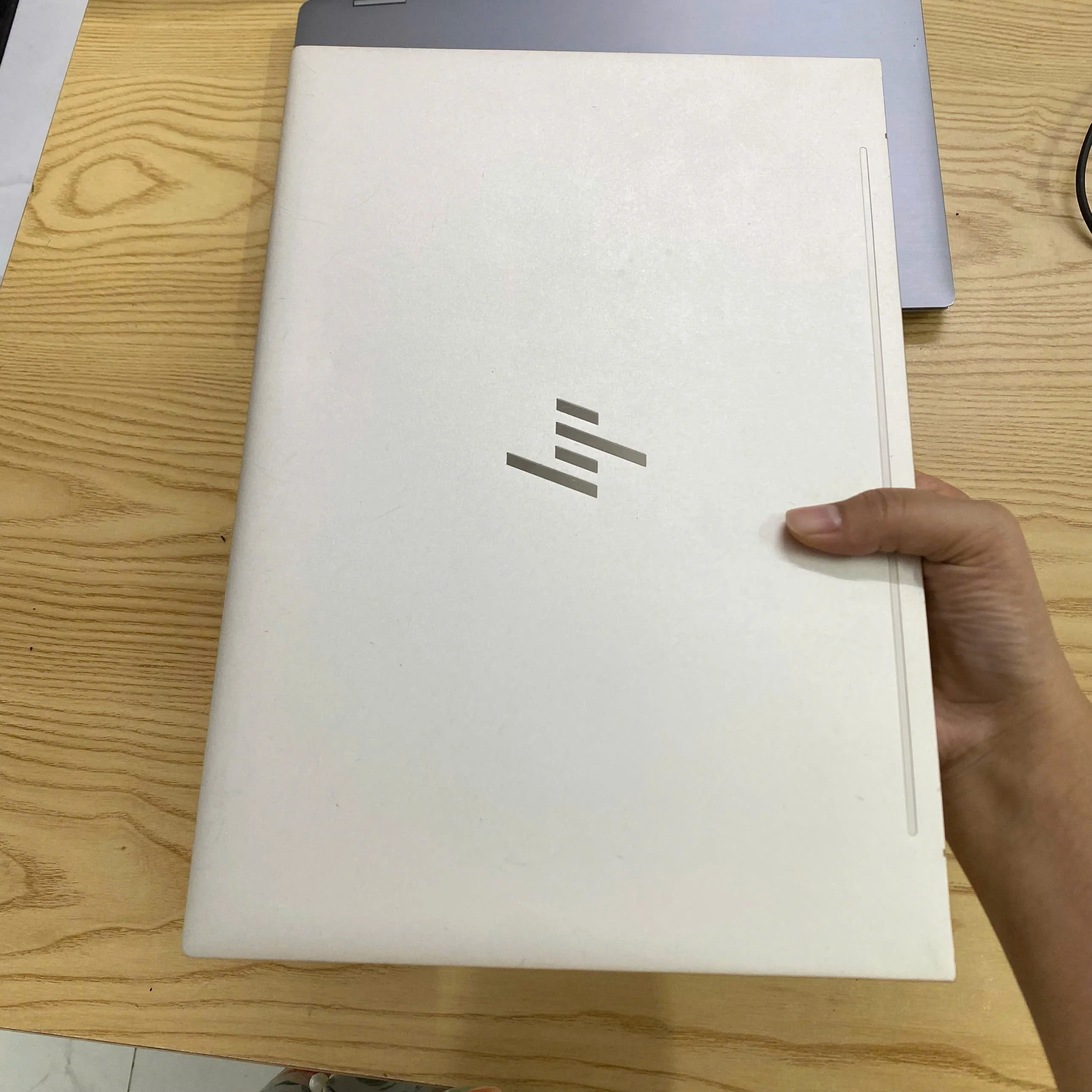 HP Envy Laptop 13-aq core i5-1035G1 ram 8gb ssd 256gb/Màn hình 13.3"