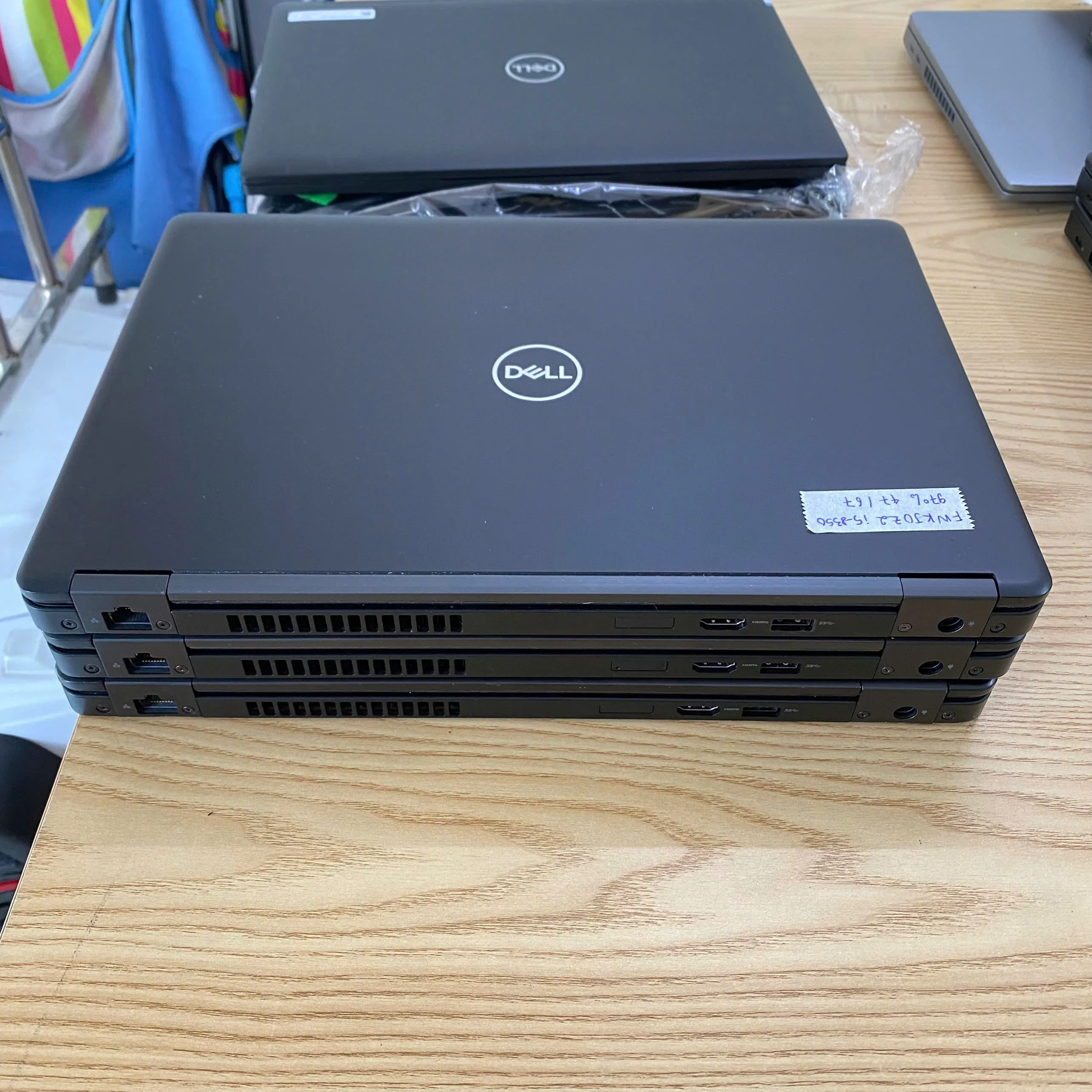 Dell Latitude 5490 core i5-8350u ram 8gb ssd 256gb/Màn hình 14"