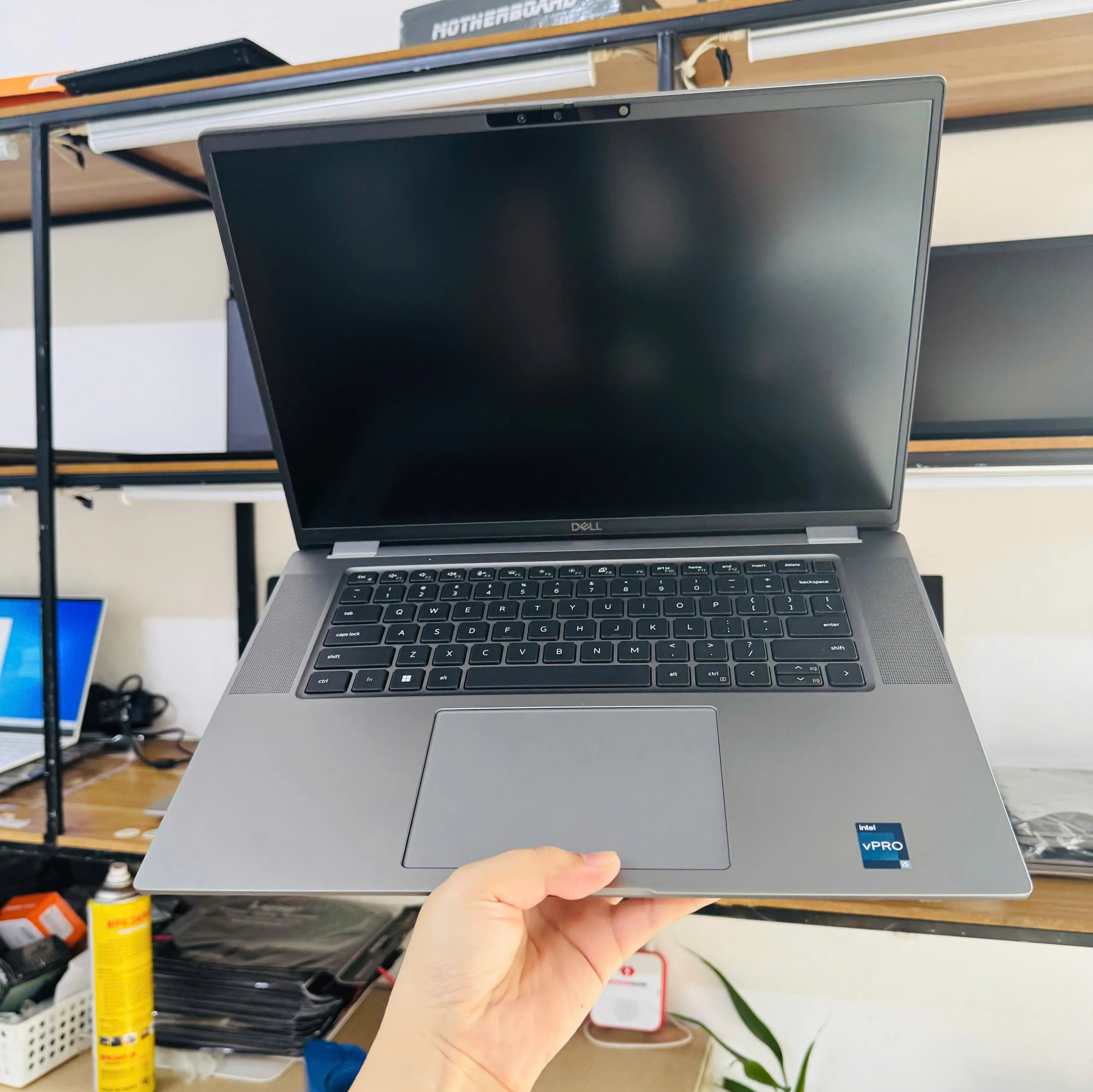 Dell Latitude 7640 core i5-1345U 512GB SSD 16GB RAM màn 16"