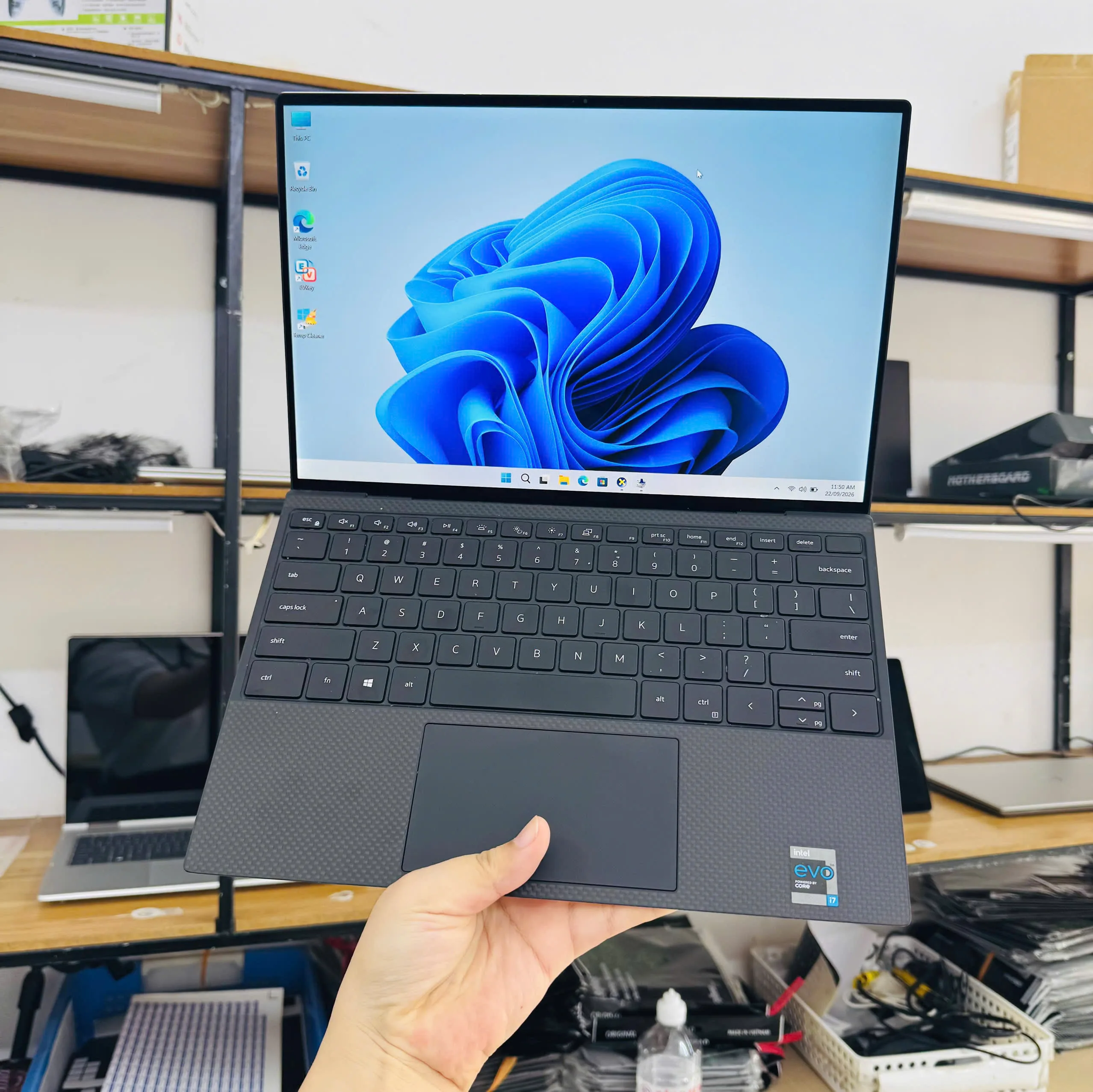 Dell XPS 13 9310 core i7-1195G7 Ram 16GB SSD 512GB màn 13.3"FHD cảm ứng