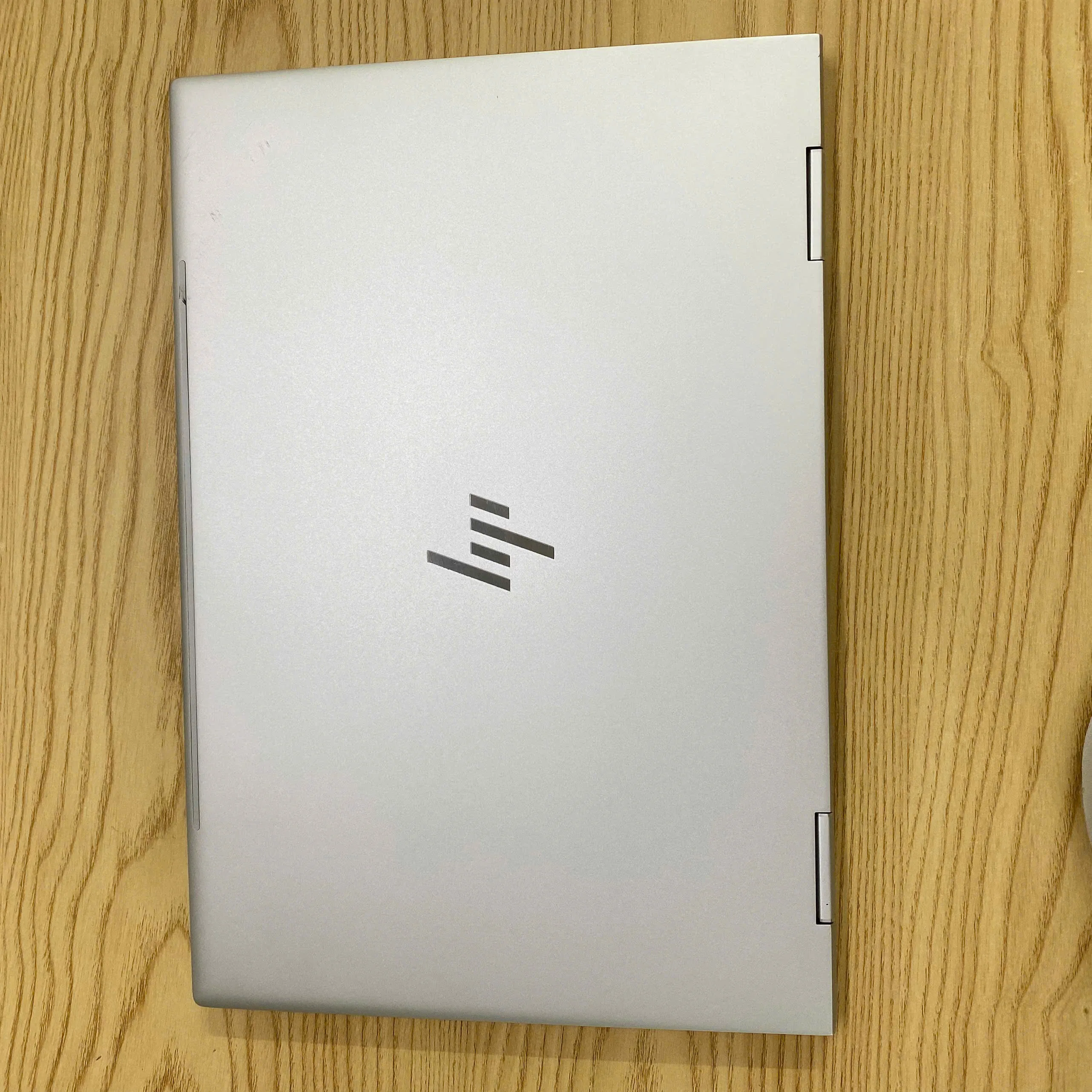 HP Envy x360 Convertible core i7-8565U Ram 16GB DDR4 | 256GB SSD | màn 15.6" cảm ứng xoay gập 360 5