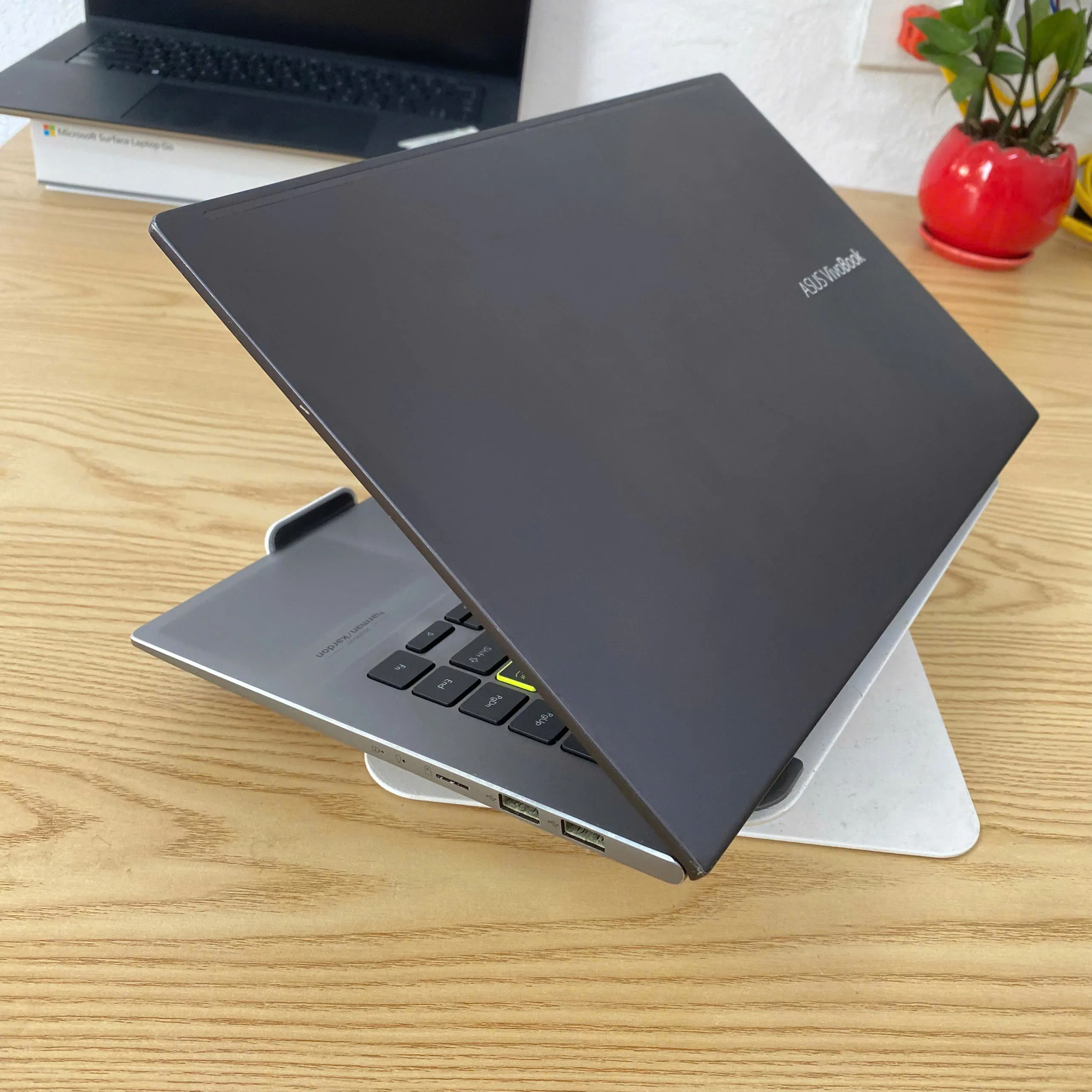 Asus vivobook X421 core i5-1135G7/Ram 8GB/SSD 256GB/ màn 14 inch