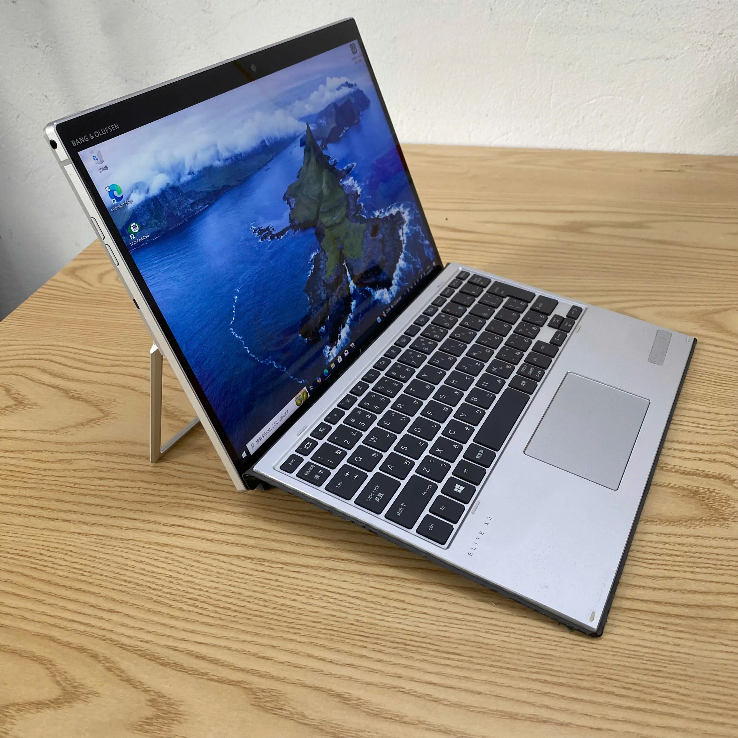 HP eltie X2 G8 core i5-1135G7/Ram 8/SSD 256/màn 12,5" 3k