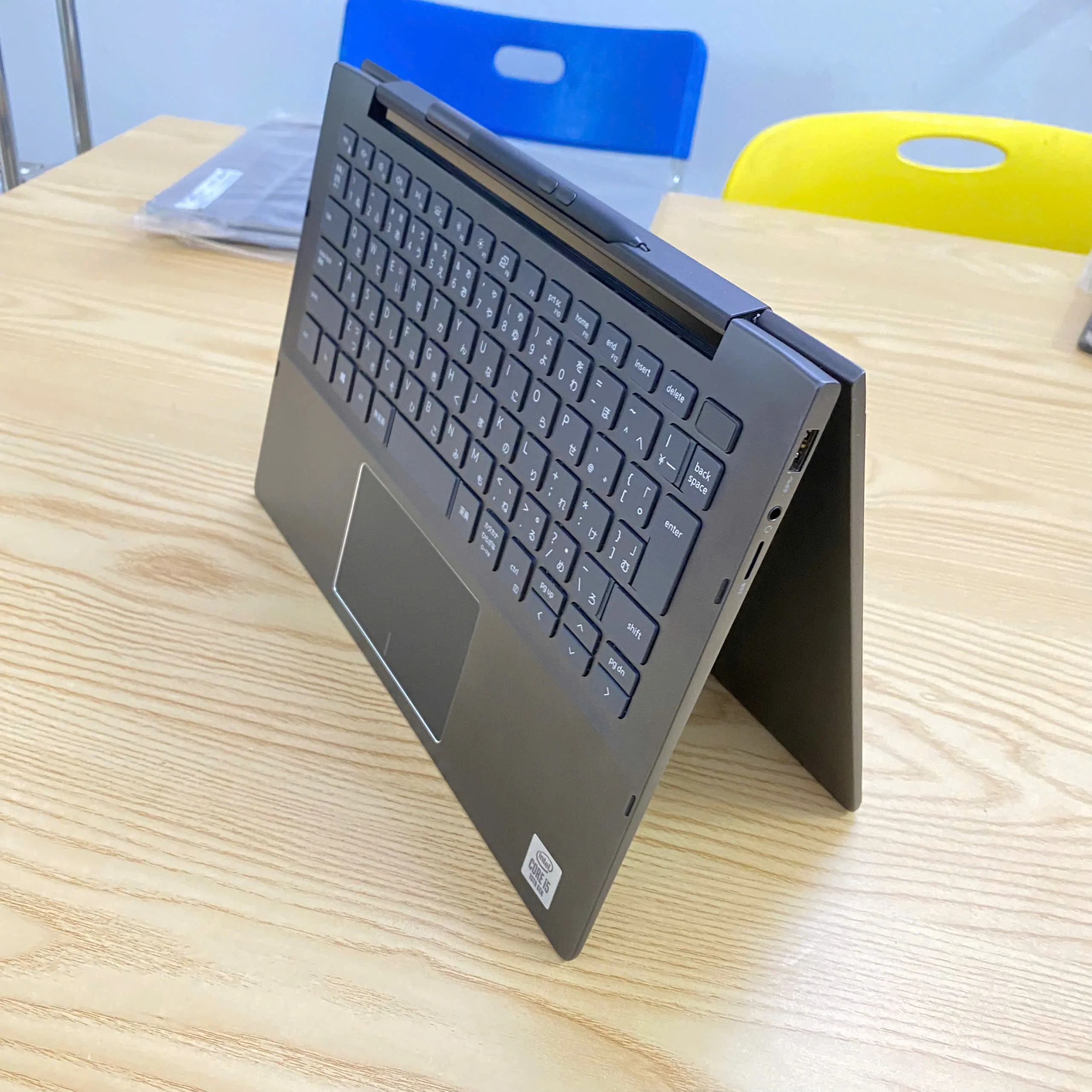 Dell Inspiron 7391 2-in-1 core i5-1021u/Ram 8/SSD 256GB/màn 13.3