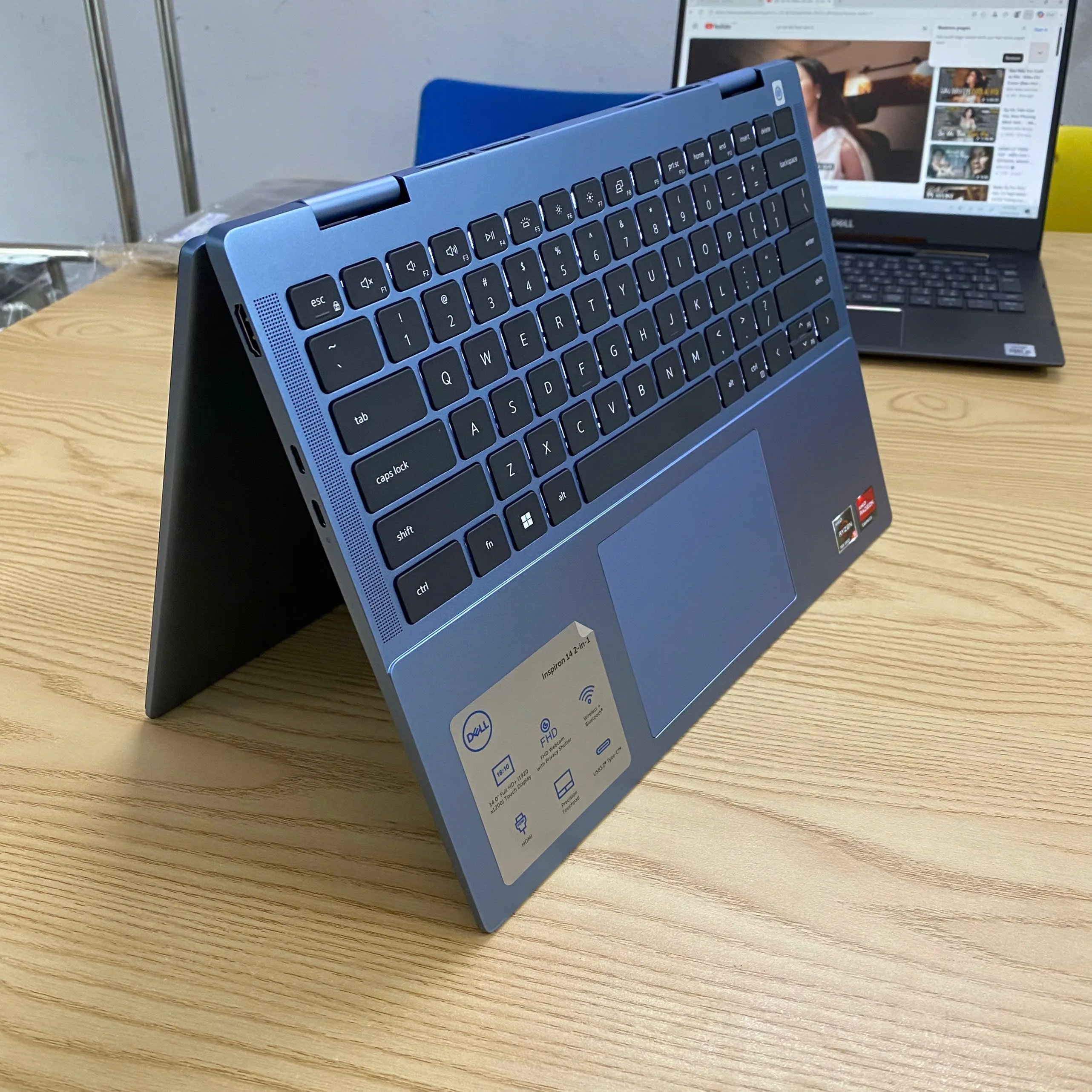 Dell Inspiron 7435 2-in-1 Ryzen 5 7530U/Ram 16GB/SSD 256GB/14.0" cảm ứng xoay gập