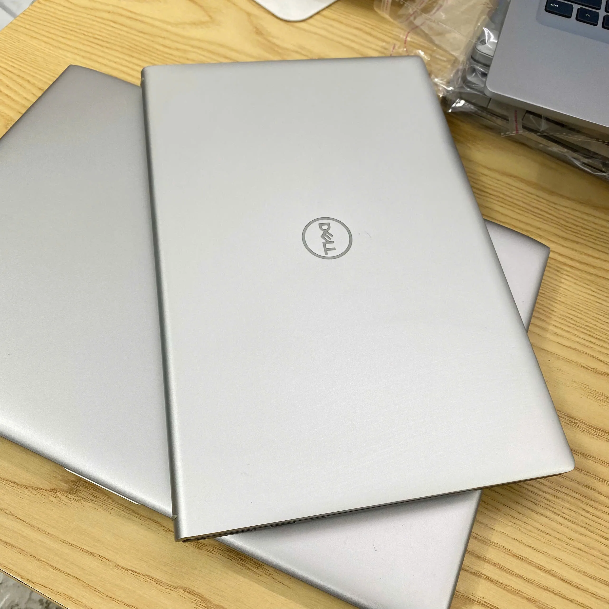 Dell Inspiron 13 5310  Core i5-11320H 16GB RAM 256GB SSD màn 13.3"