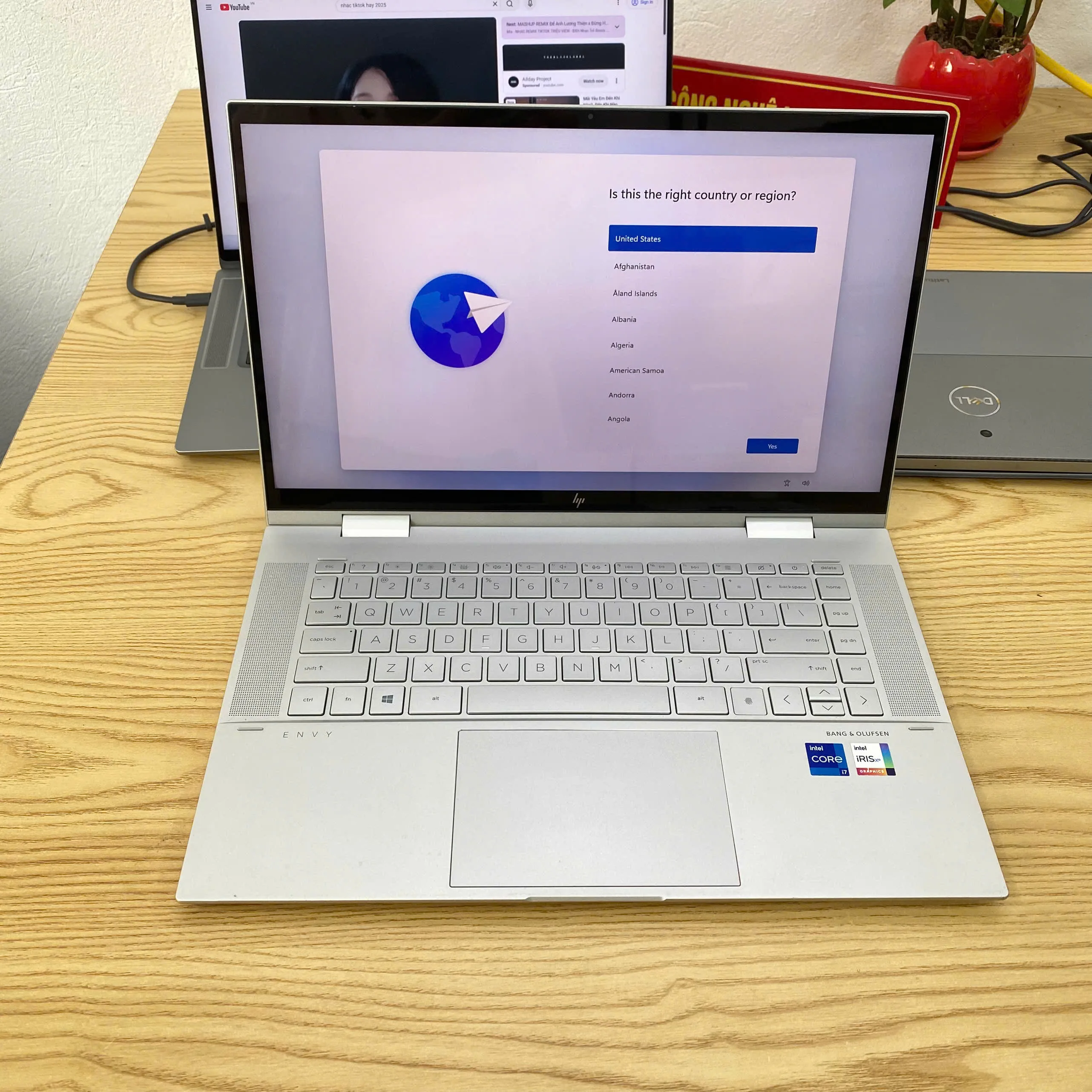 HP ENVY X360 CONVERTIBLE 15M  | i7-1195G7 | 512GB | 16GB cảm ứng xoay gập