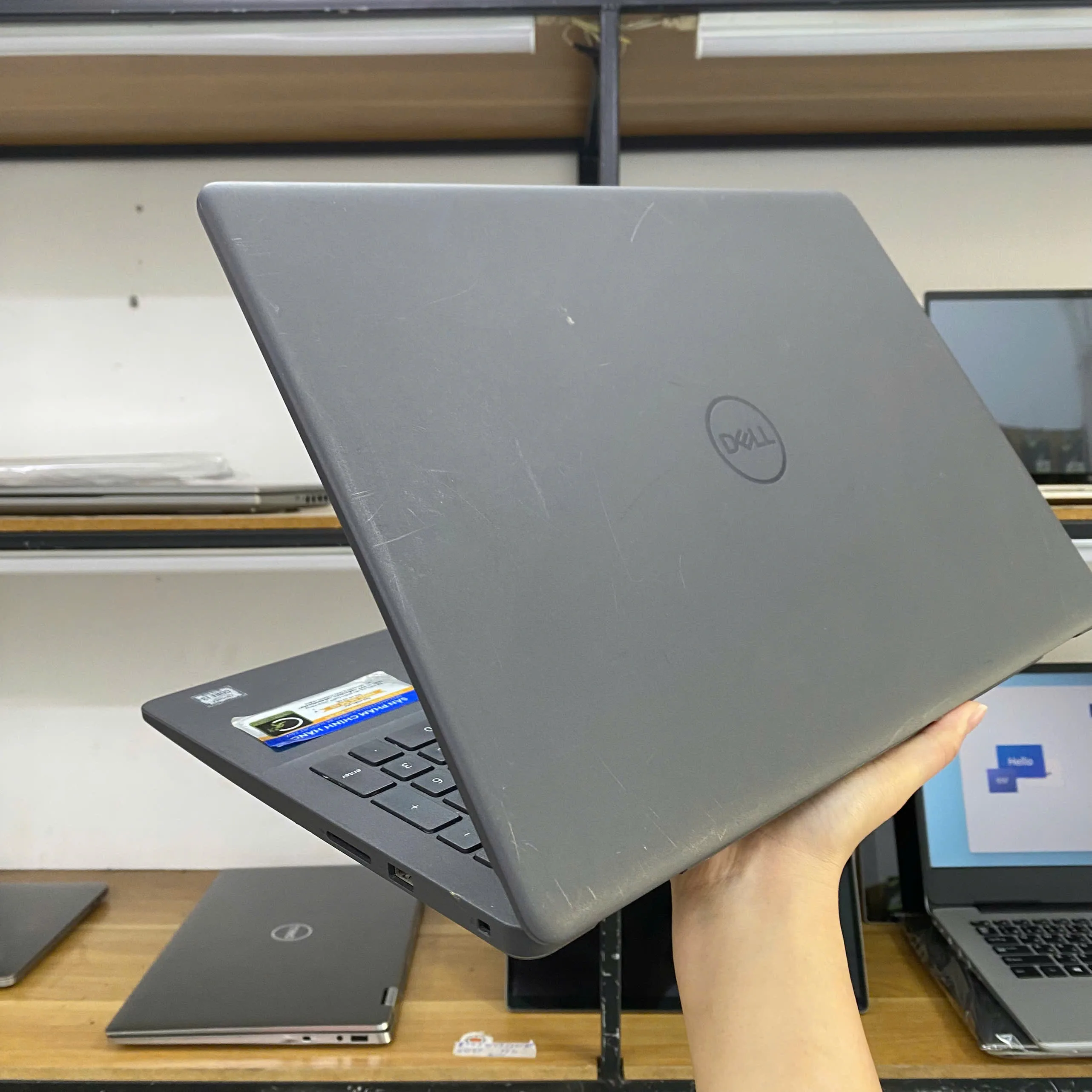 Dell Inspiron 3501 Core i3-1005G1/Ram 4GB/SSD 120GB/Màn hình 15.6"