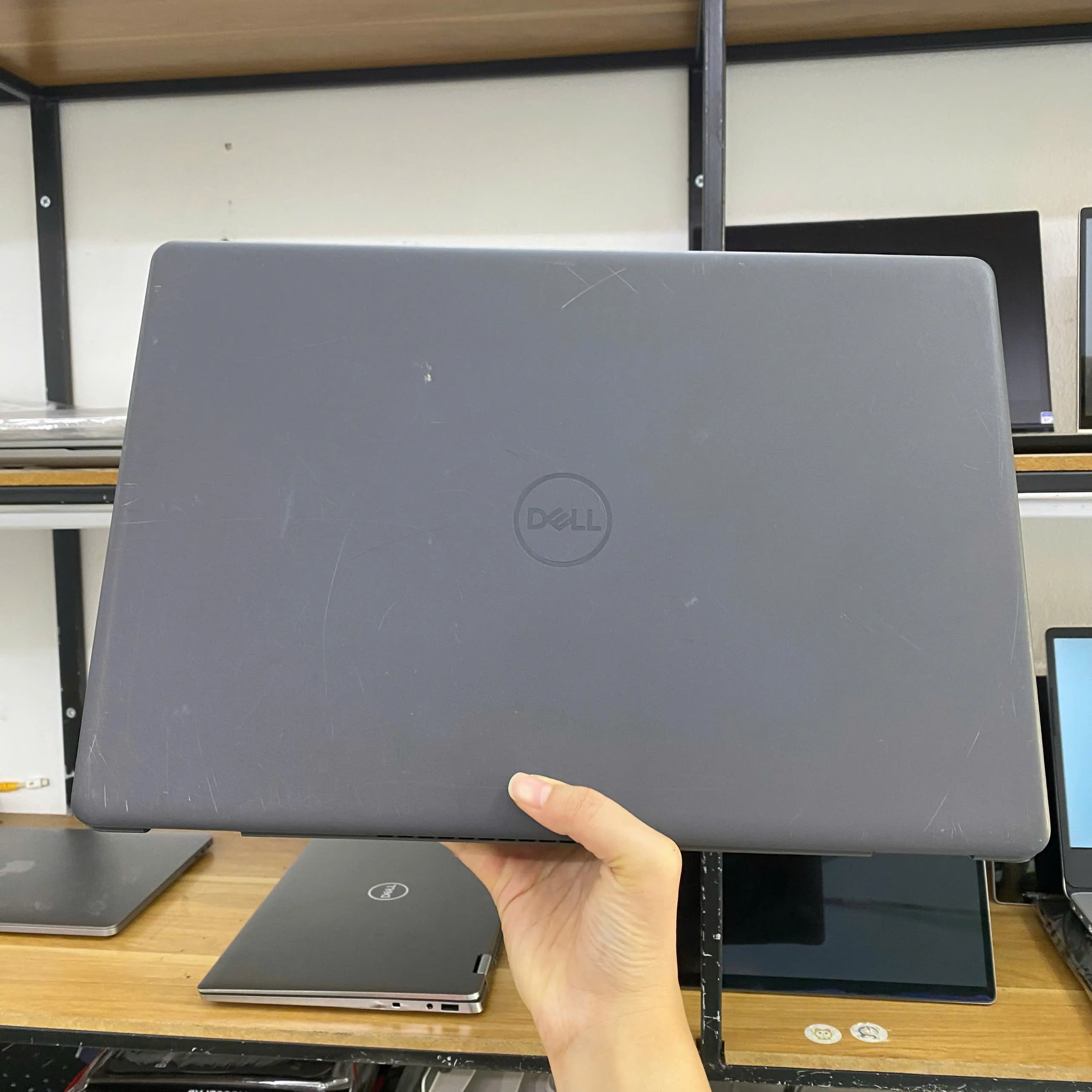 Dell Inspiron 3501 Core i3-1005G1/Ram 4GB/SSD 120GB/Màn hình 15.6"