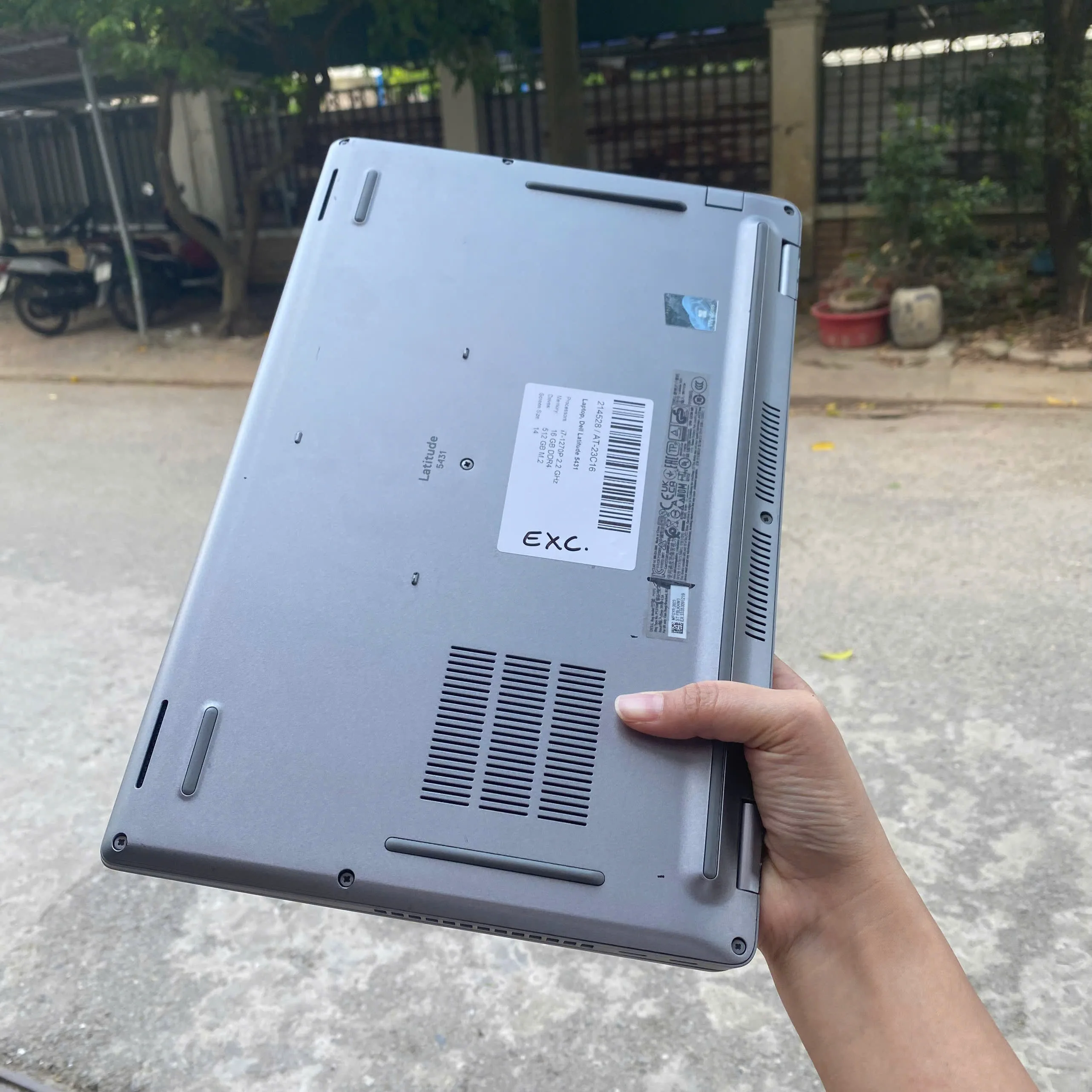 Dell Latitude 5431 Core i7-1270P/16GB ram DDR5 /ssd 512/14"FHD
