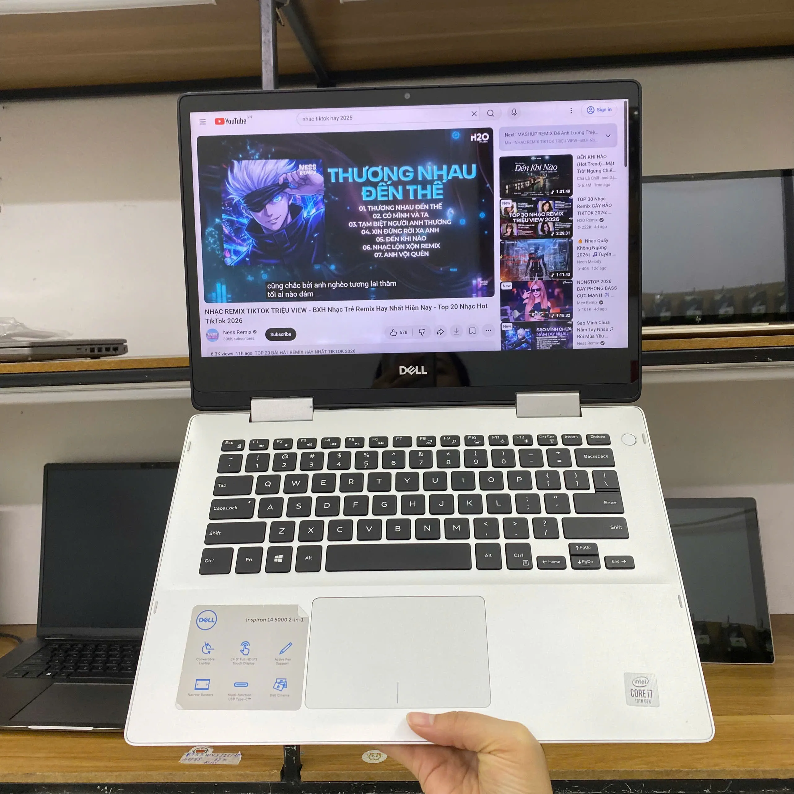 Dell Inspiron 5491 2-in-1 core i7-10510U - 8GB RAM - 256GB SSD- 14" cảm ứng xoay gập