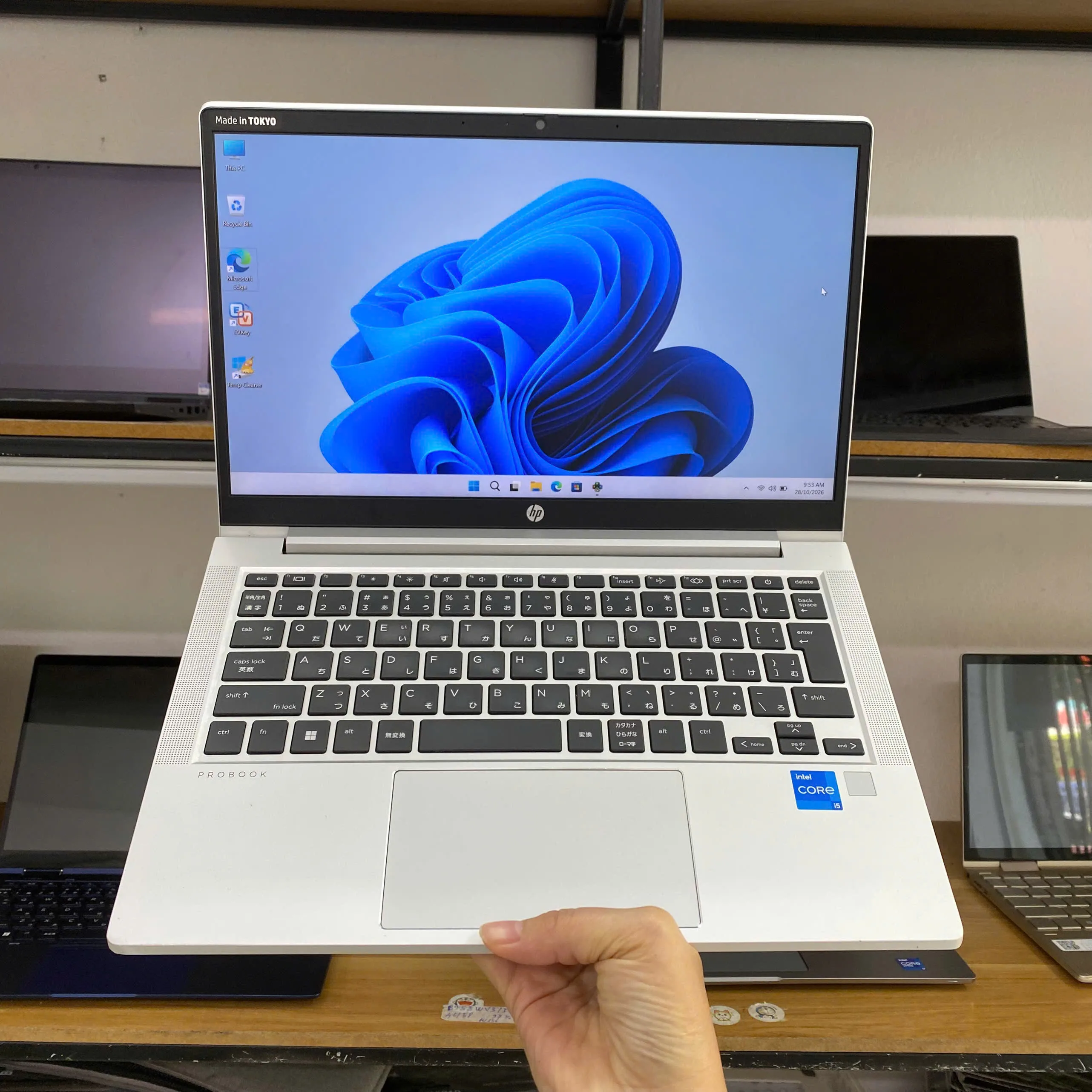 Hp Probook 430G8 core i5-1135G7/Ram 8GB/SSD 256/13.3”FHD