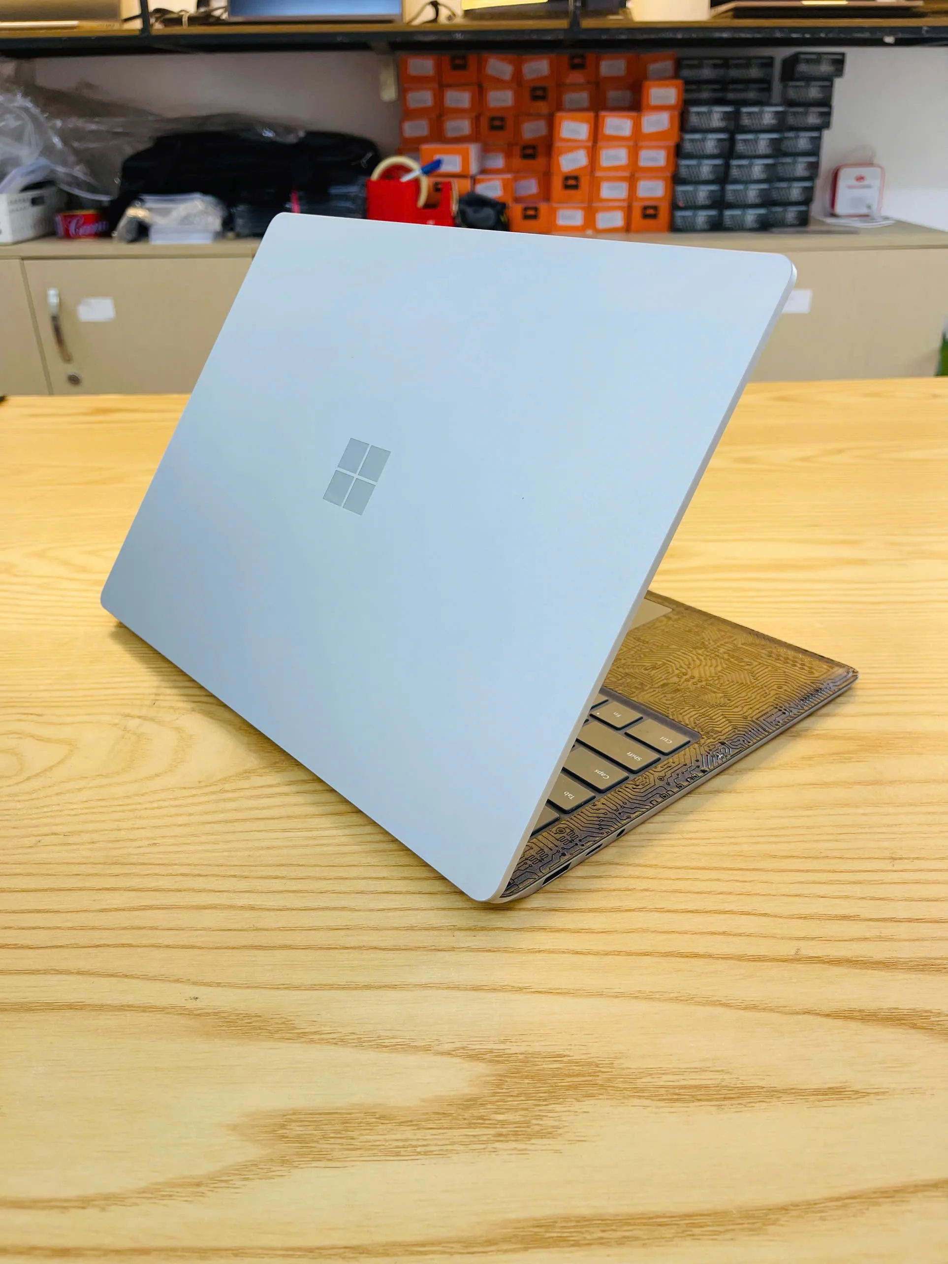 Surface Laptop 4 Core i5-1145G7/Ram 8GB/SSD 256GB/màn 13.5" 2k cảm ứng