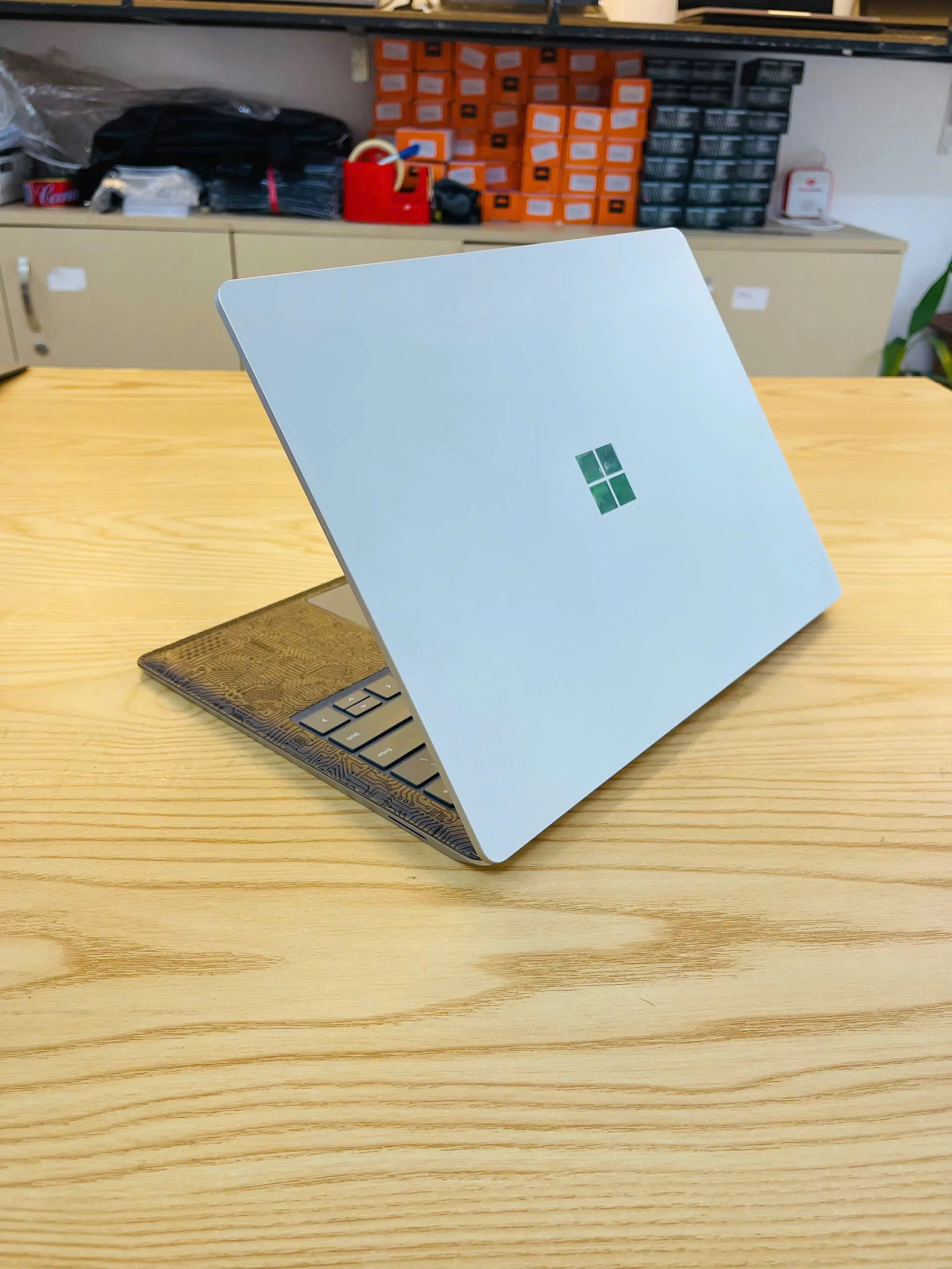 Surface Laptop 4 Core i5-1145G7/Ram 8GB/SSD 256GB/màn 13.5" 2k cảm ứng