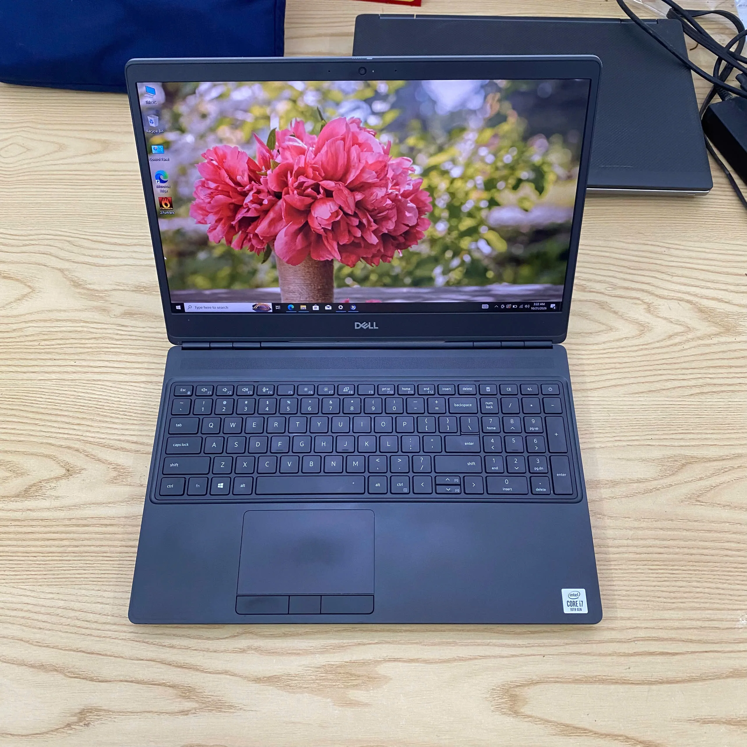 Dell Precision 7750 core i7-10875H/RAM 16GB/SSD 512/RTX 4000 2
