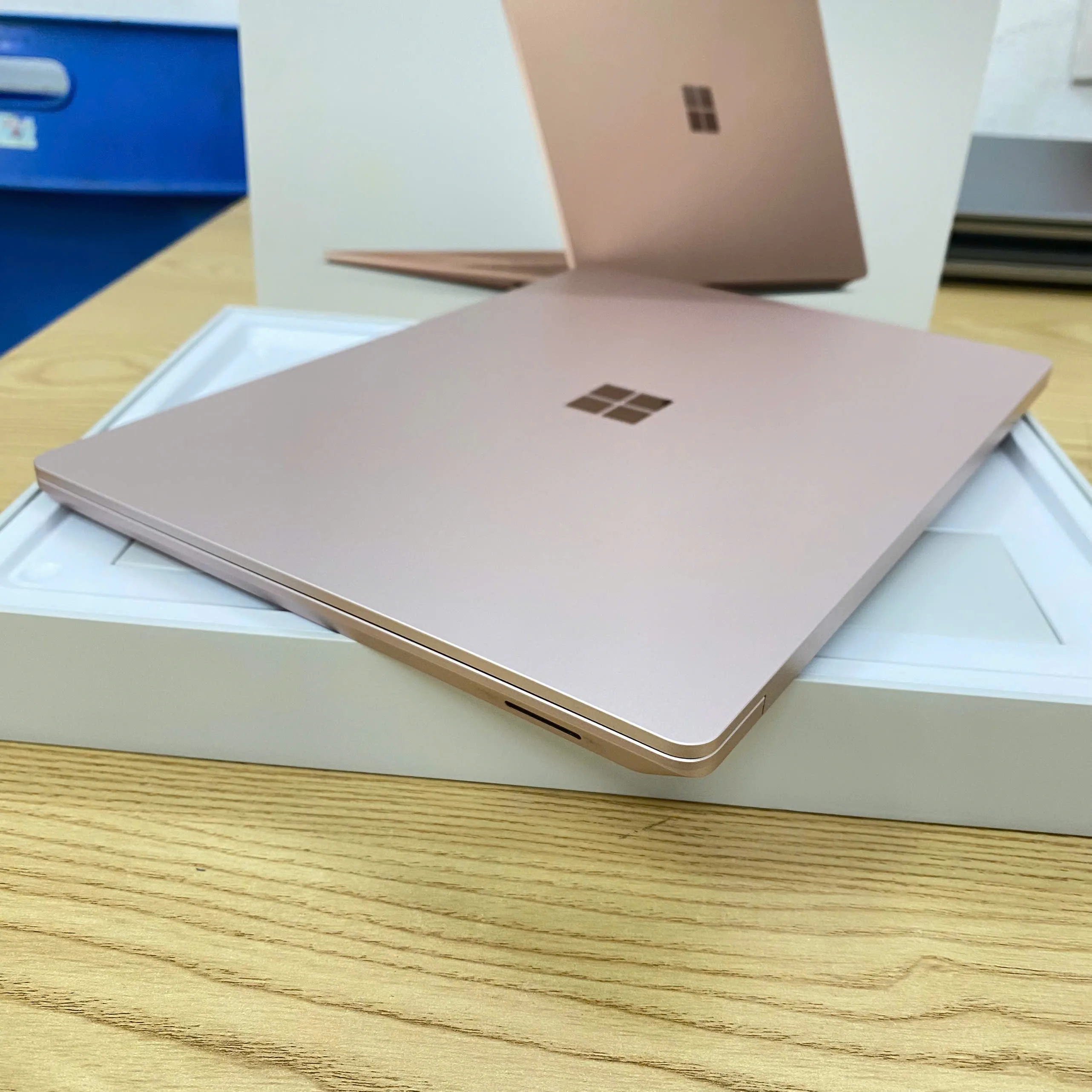 Surface Laptop 3 i5-10th/Ram 8GB/SSD 256GB/13" 2k touch