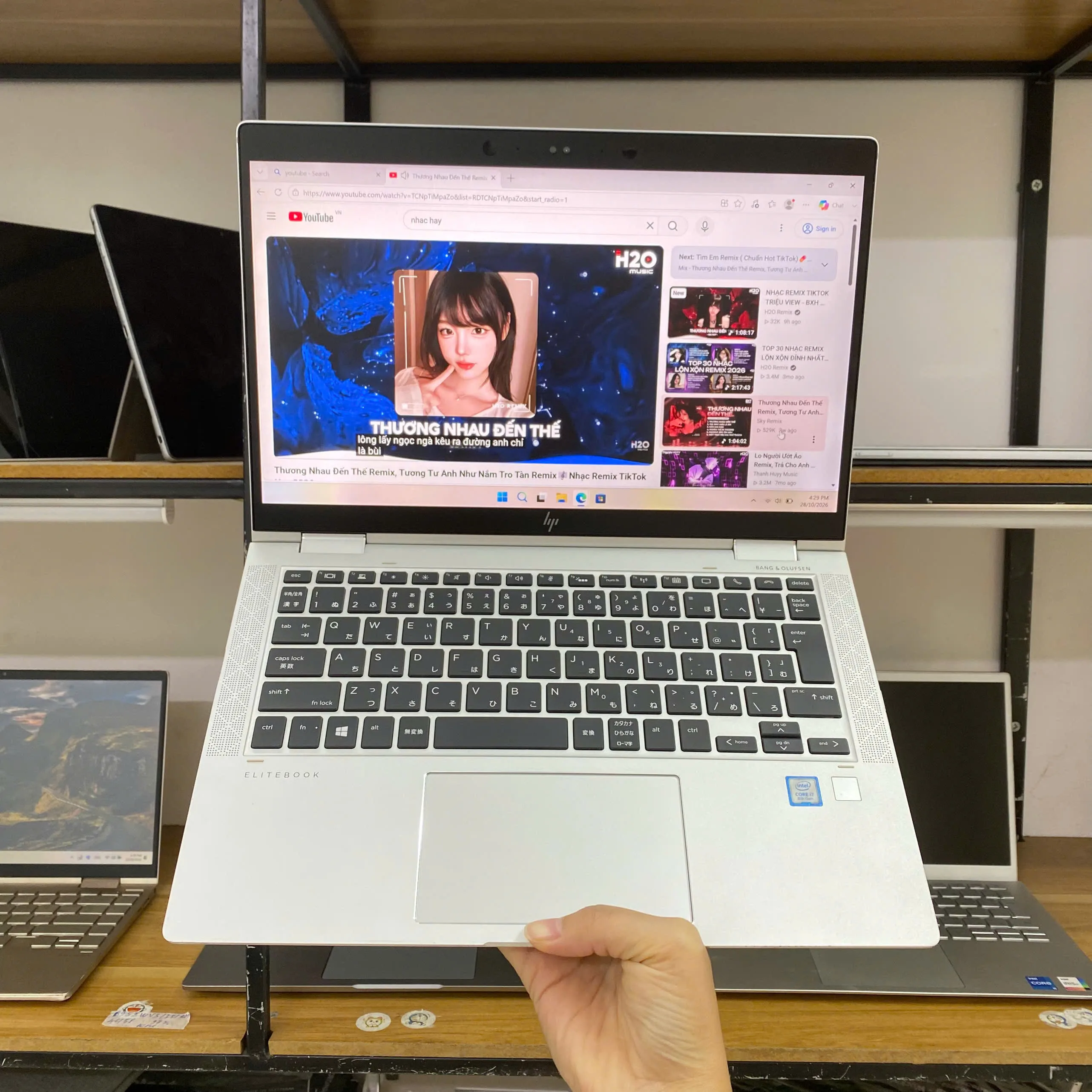 HP EliteBook x360 1030 G3 core i7-8558u/Ram 16GB/SSD 256GB/14" touch xoay gập 360